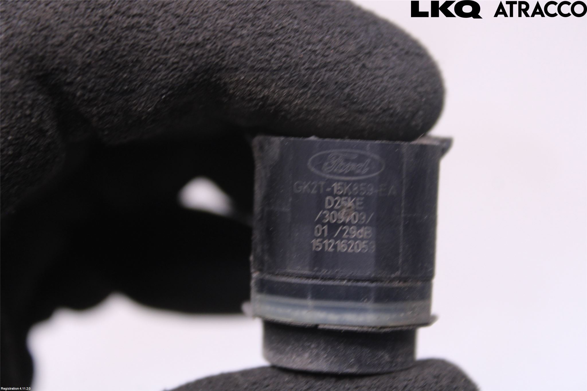 Ford TRANSIT SKÅP/BUSS 14-22 Parkeringshjälp Frontsensor