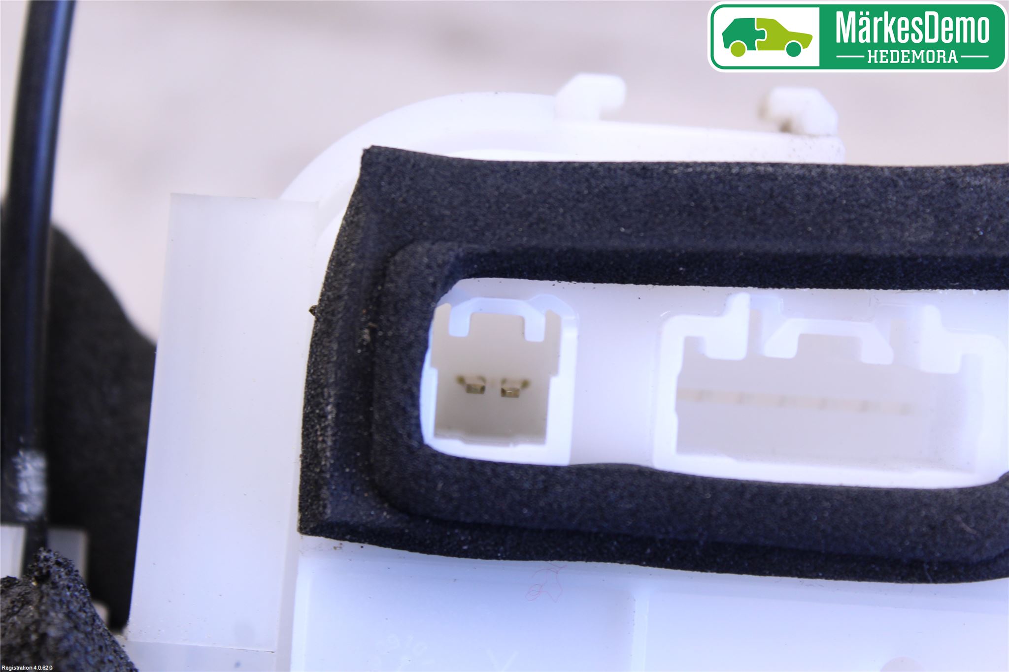 Subaru LEGACY 10-14 Låskista-Dörrlås