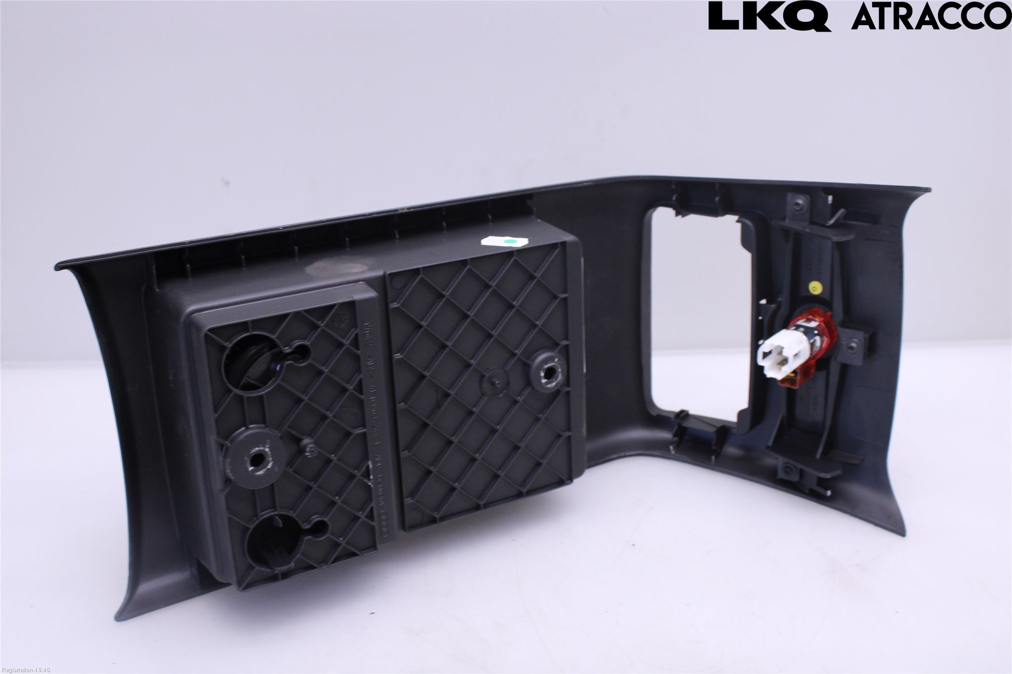 Audi A6/S6     05-11 Mugghållare