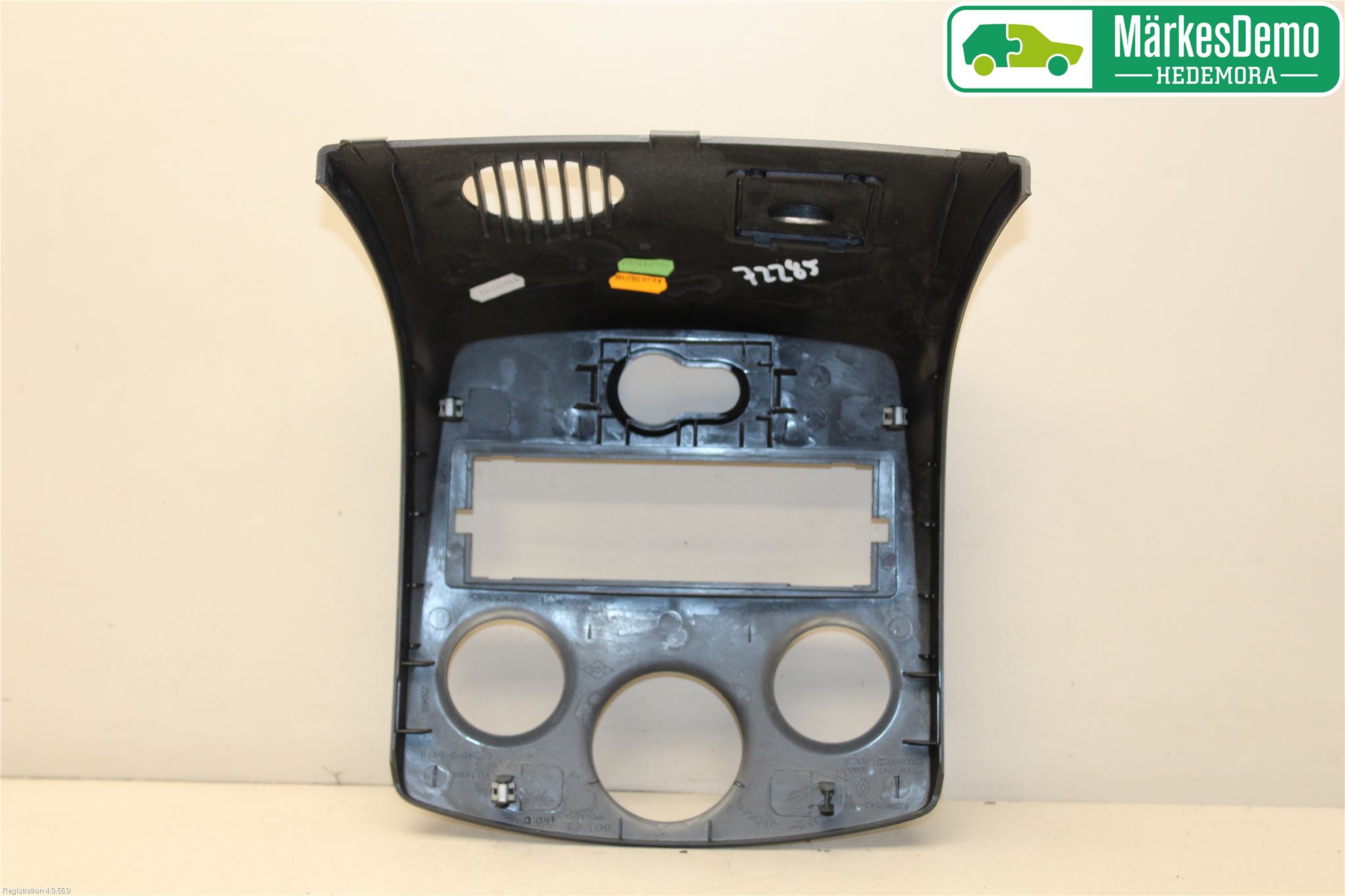 Renault CLIO III  09-12 Instrument-Radio Sarg