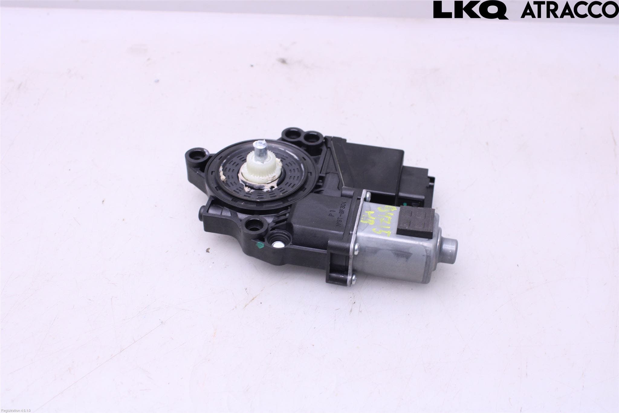 Hyundai SANTA FE 13-18 Fönsterhissmotor