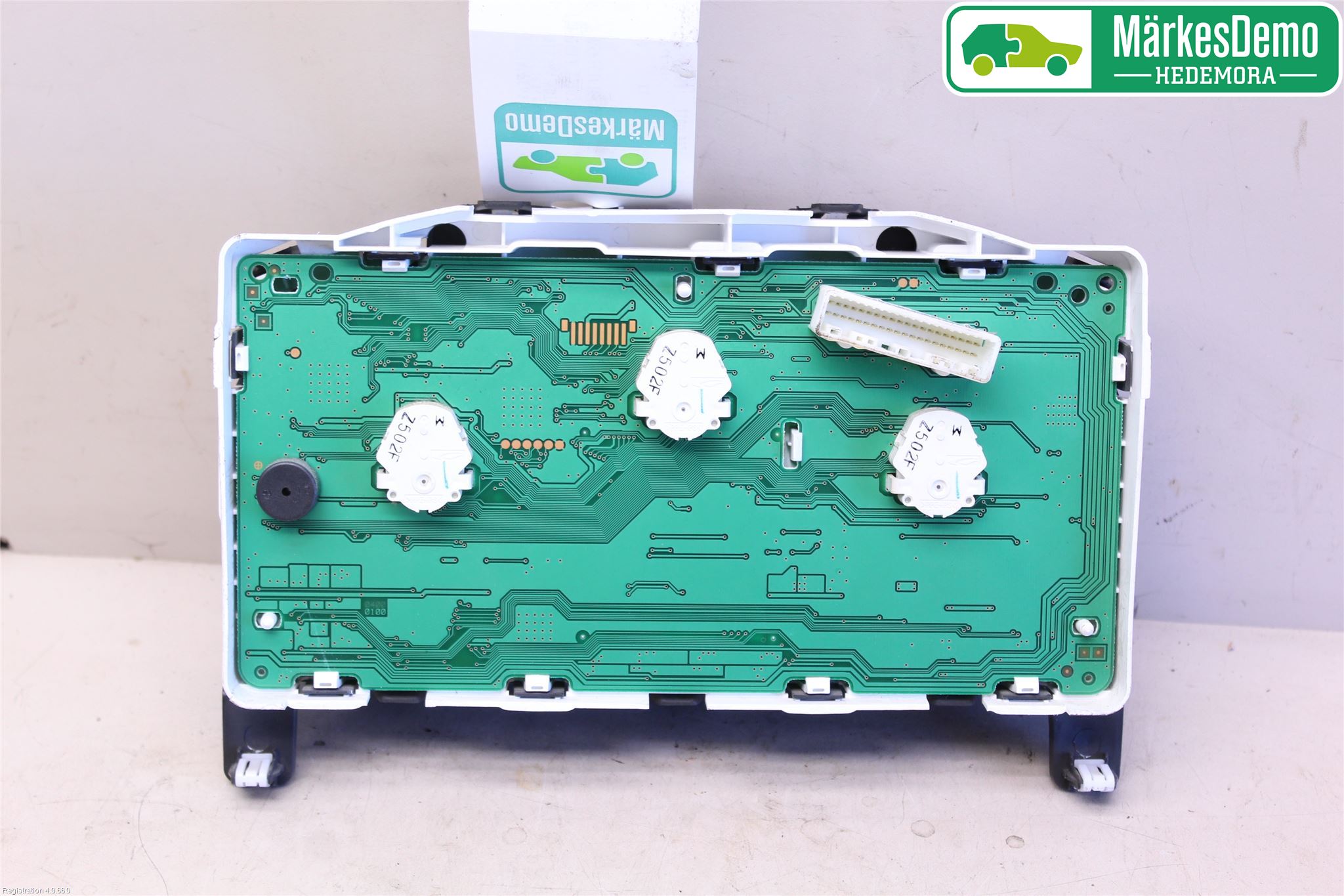 Nissan NOTE E11 06-14 Instrument Komb