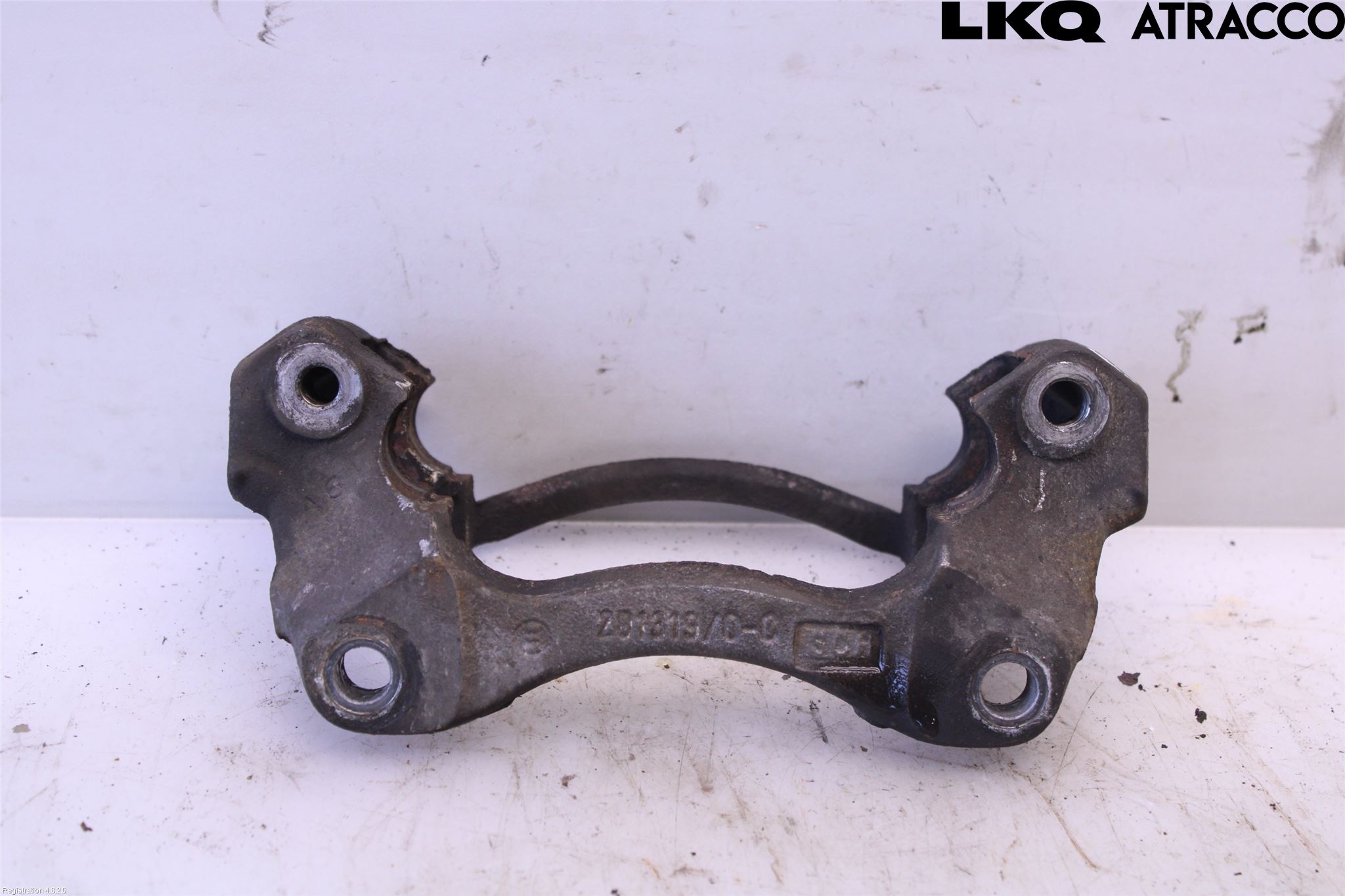 Opel MOVANO B 10-22 Bromsokshållare