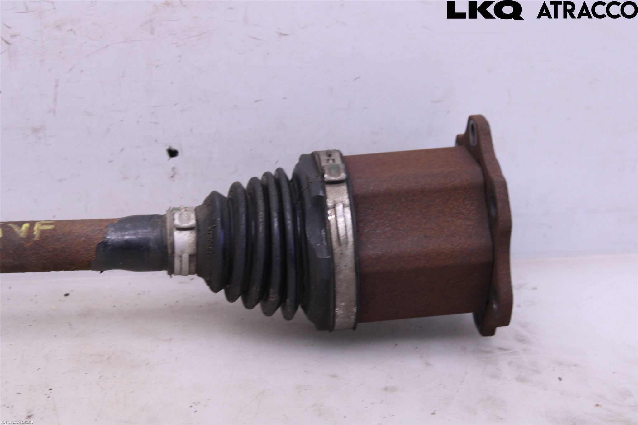 Volkswagen VW POLO VI 18->> Drivaxel Fram Vänster