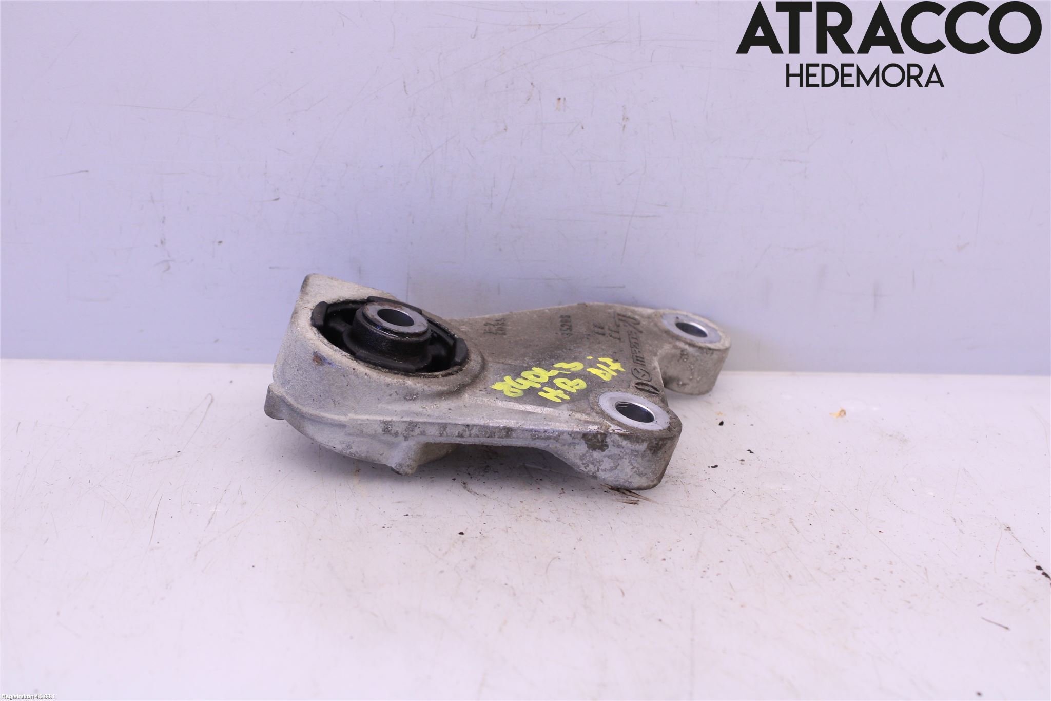 Mazda CX-5 12-17 Bakaxel Fäste