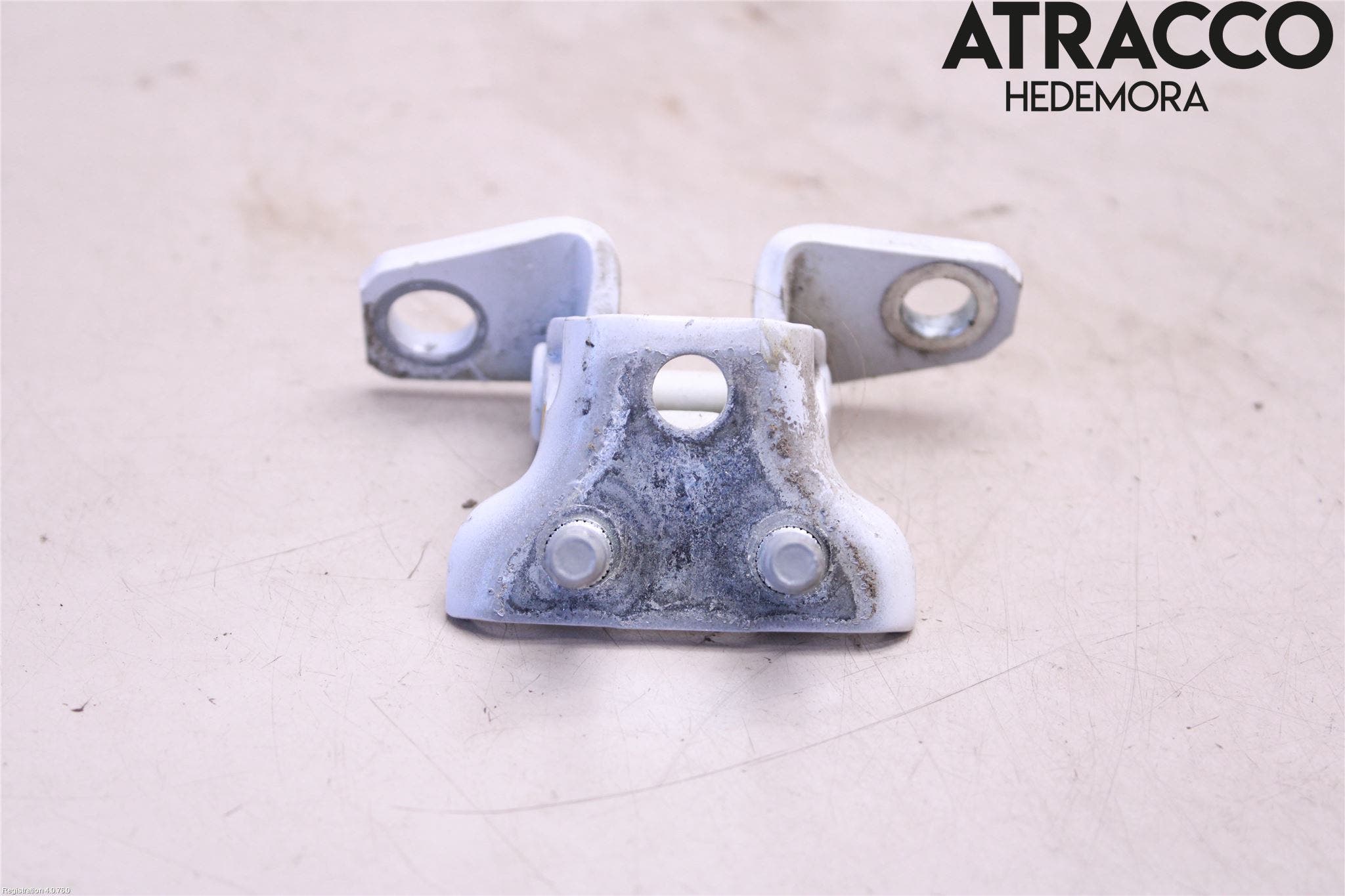 Mitsubishi OUTLANDER 13-21 Dörrgångjärn