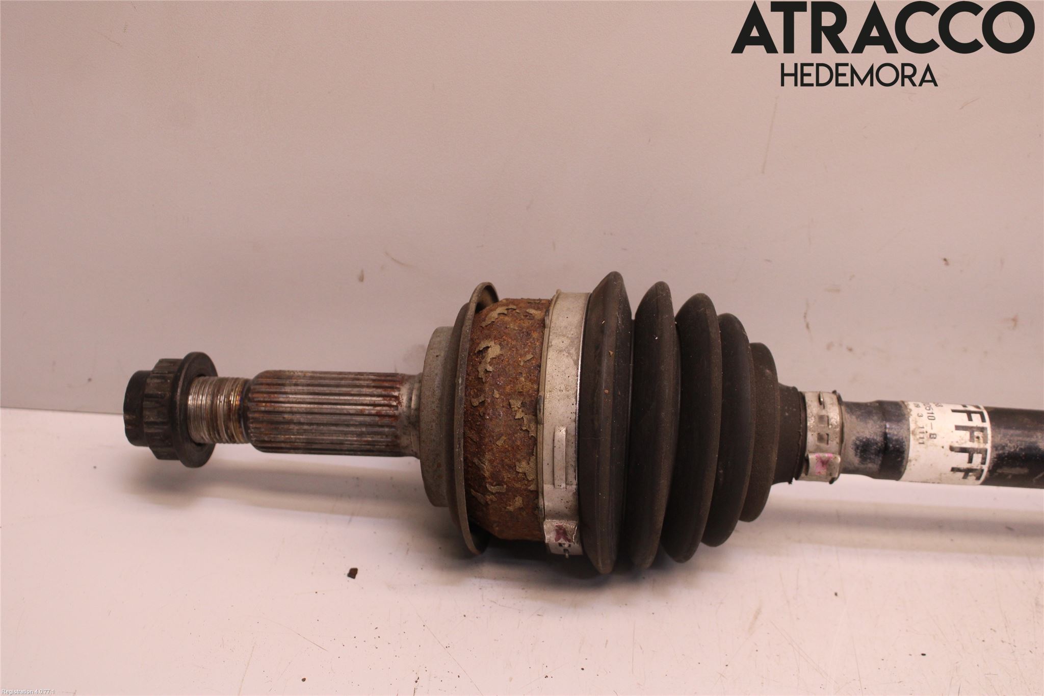 Toyota YARIS XP130 15-20 Drivaxel Fram Höger