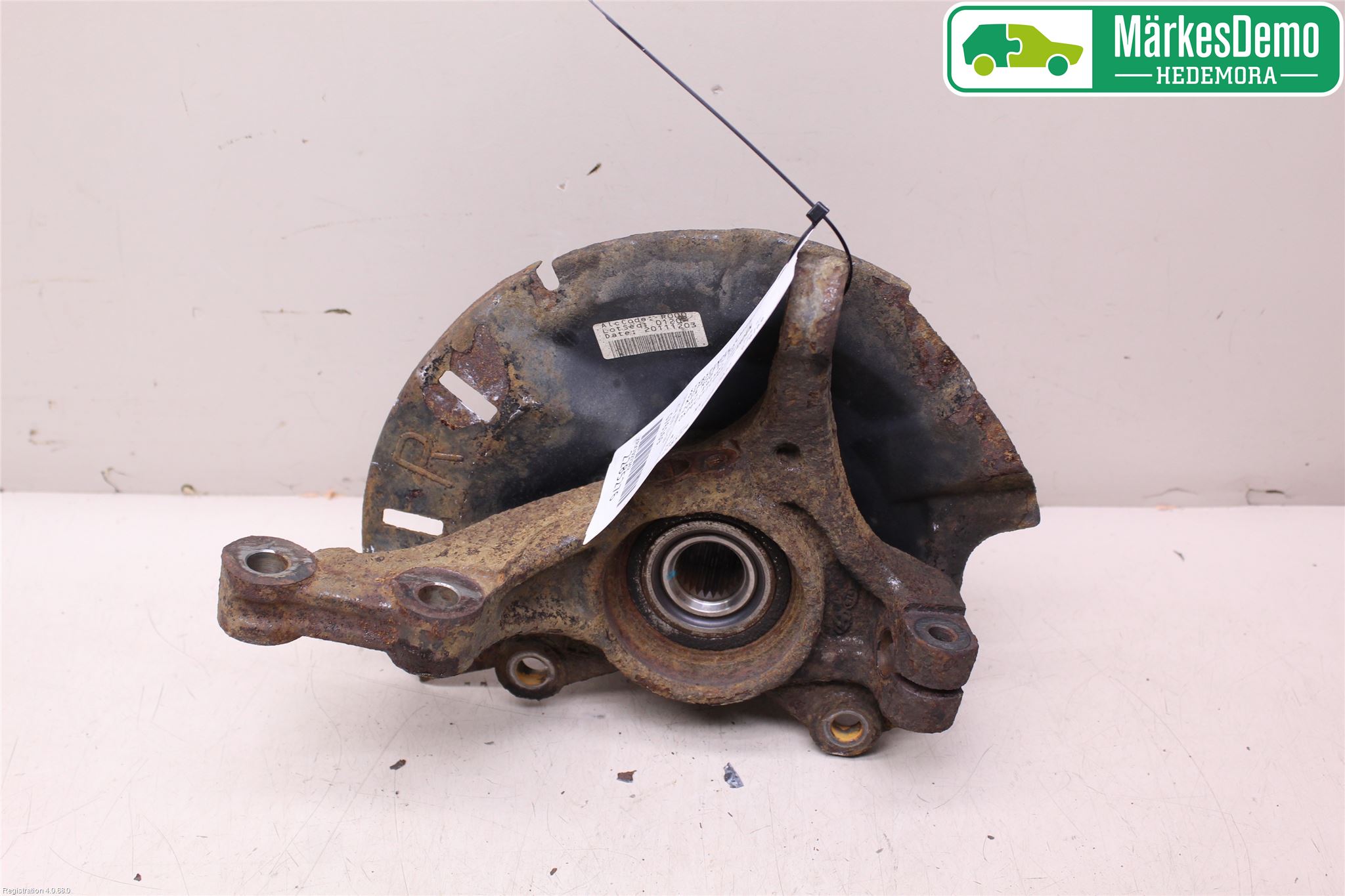 Kia RIO 12-16 Styrspindel Lagerhus Hö