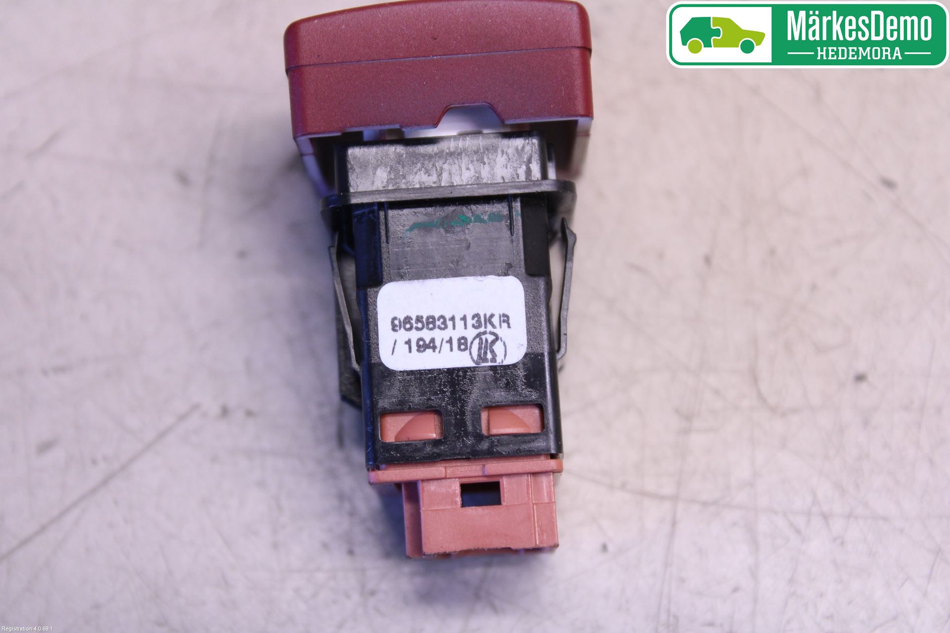 Peugeot PARTNER 16-18 Strömställare Varnings