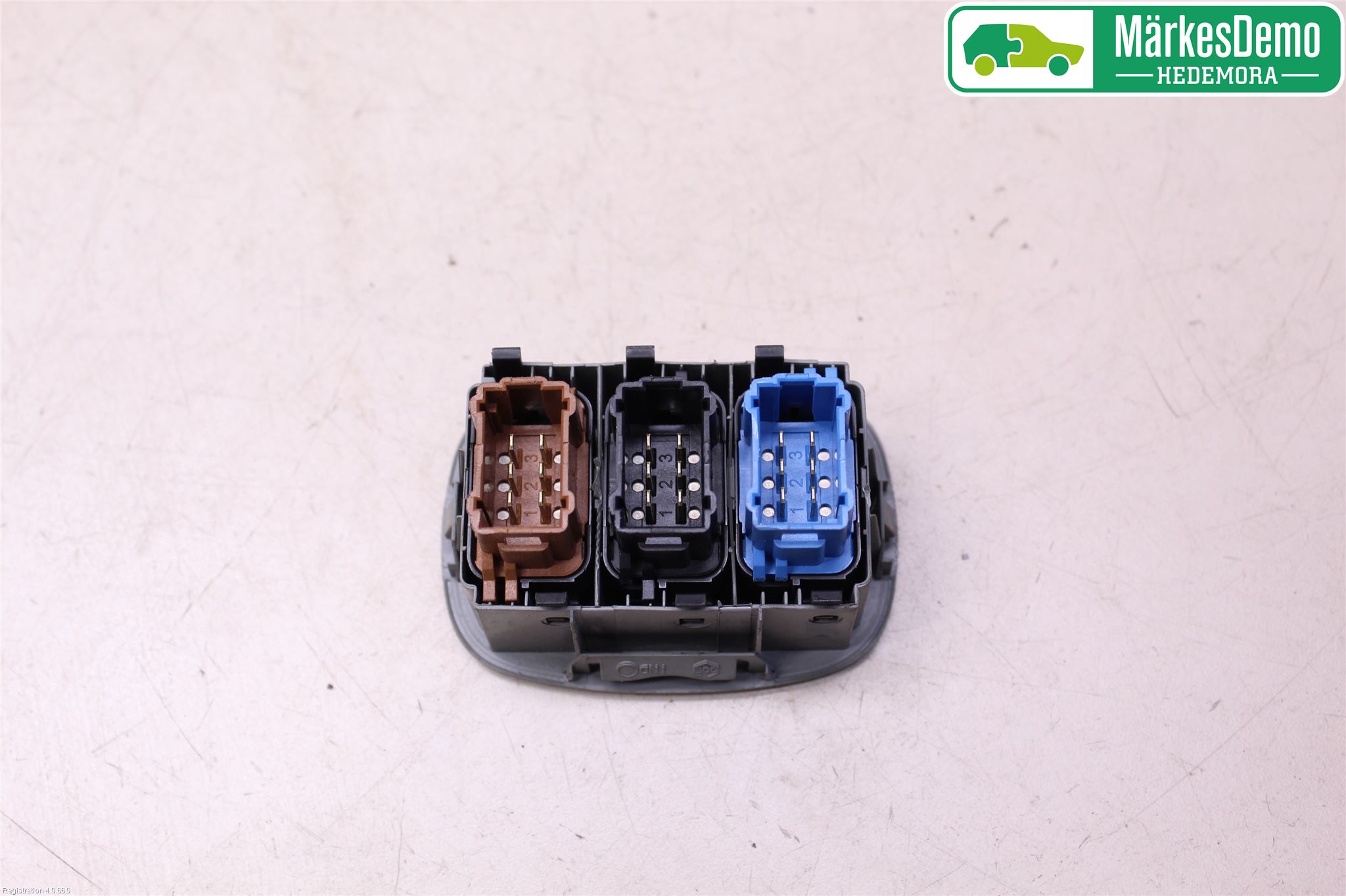 Nissan PRIMASTAR Strömställare Centrallås