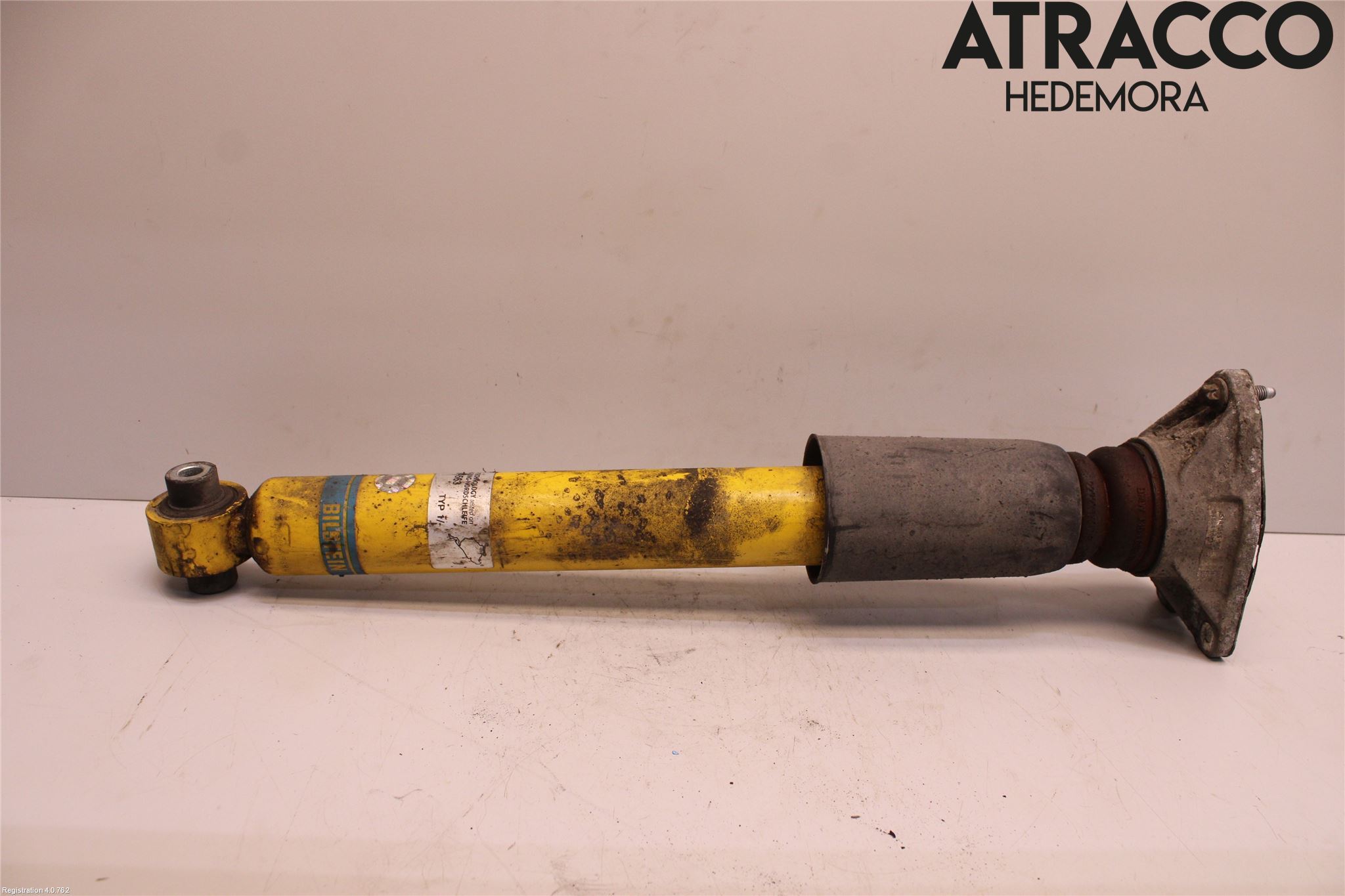 BMW 1 F20/F21 11-19 Stötdämpare Bak