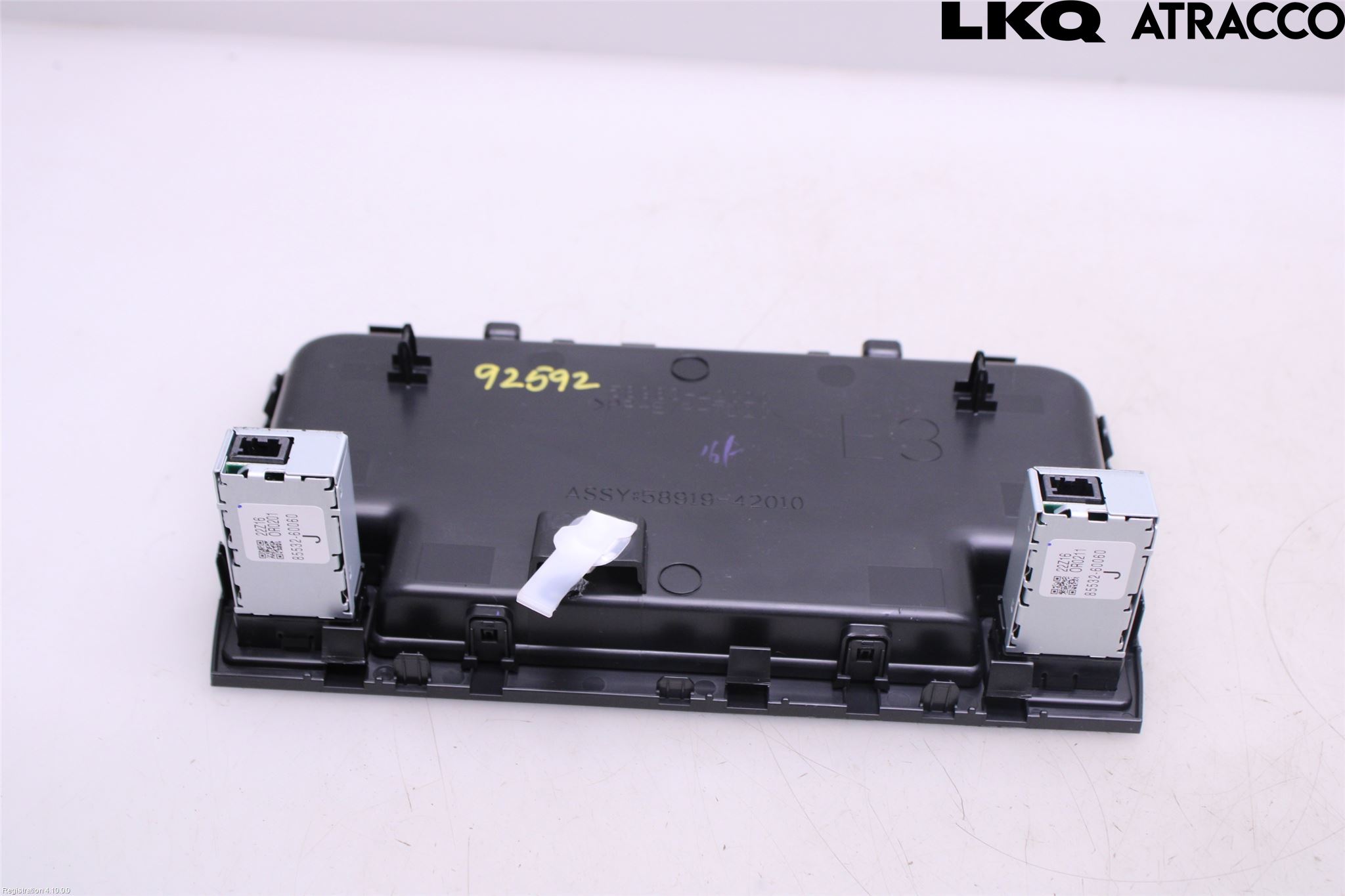 Toyota bZ4X EA10 22- Usb Connection