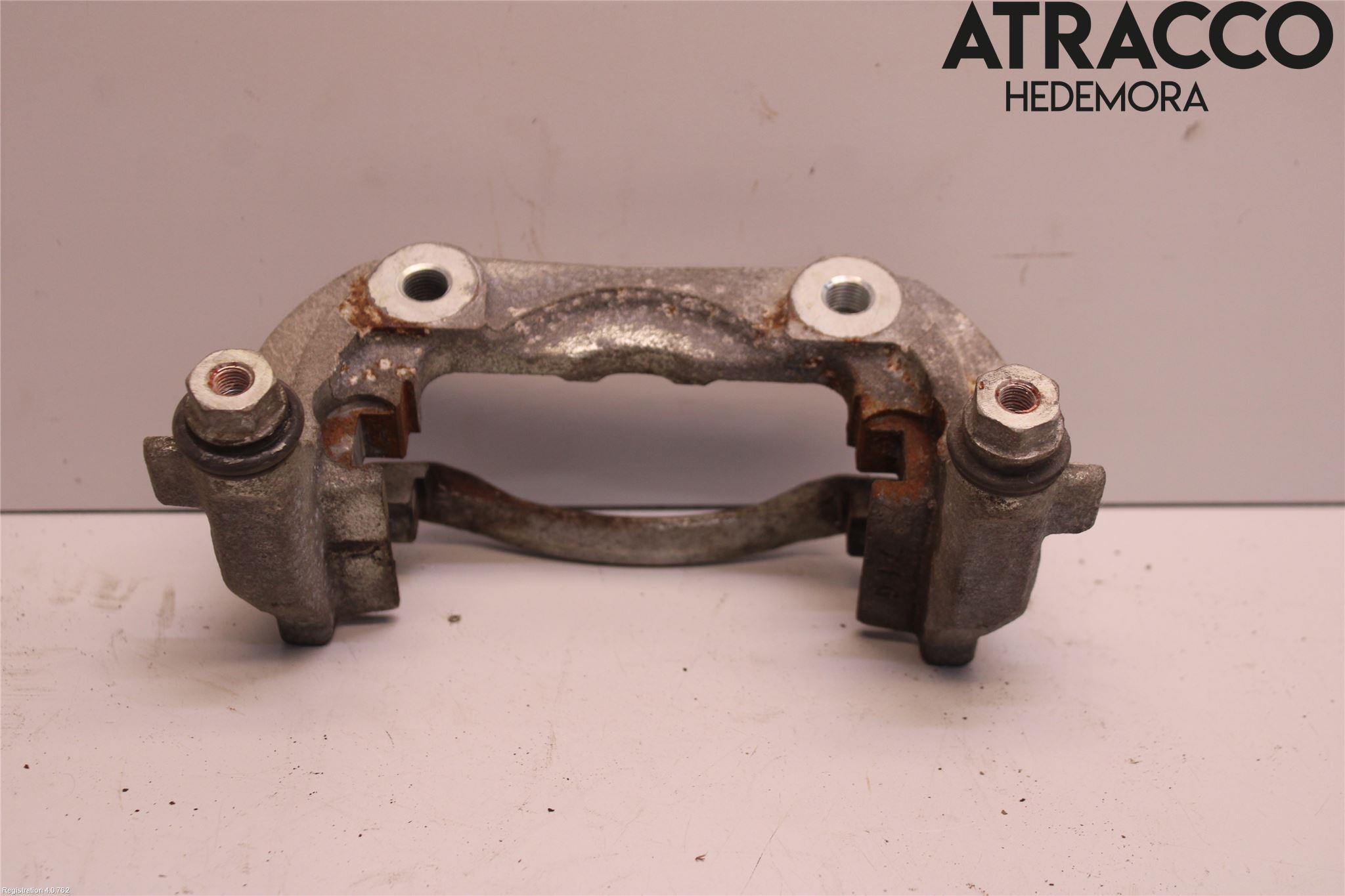 Lexus NX 300h 15-21 Bromsokshållare