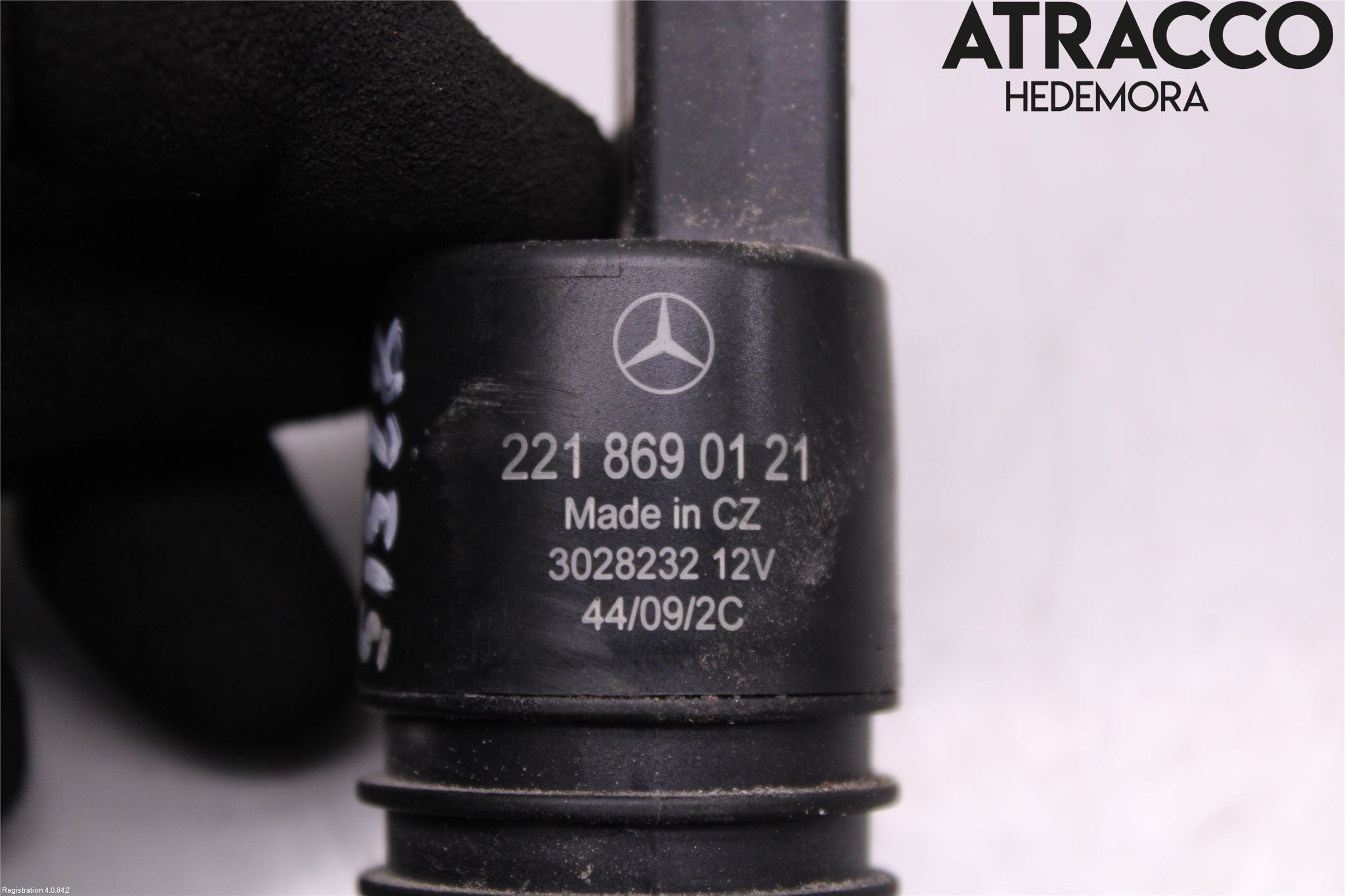 Mercedes-Benz MB C-KLASS (W204) 07-15 Spolarpump Vindruta