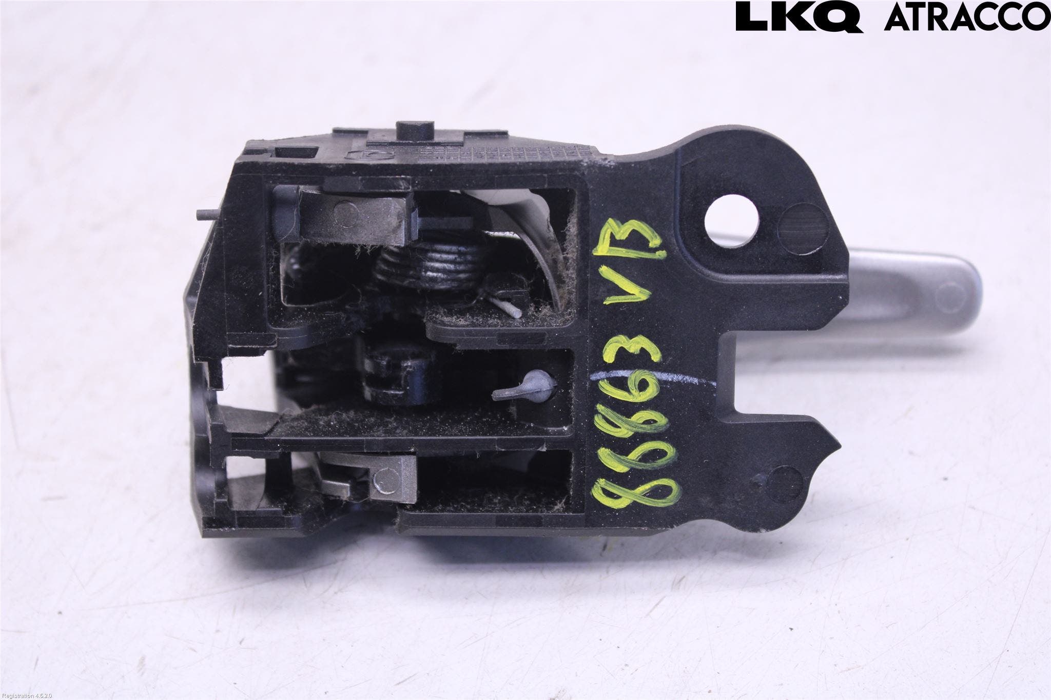 Toyota AURIS 07-09 Dörrhandtag Inre Vä