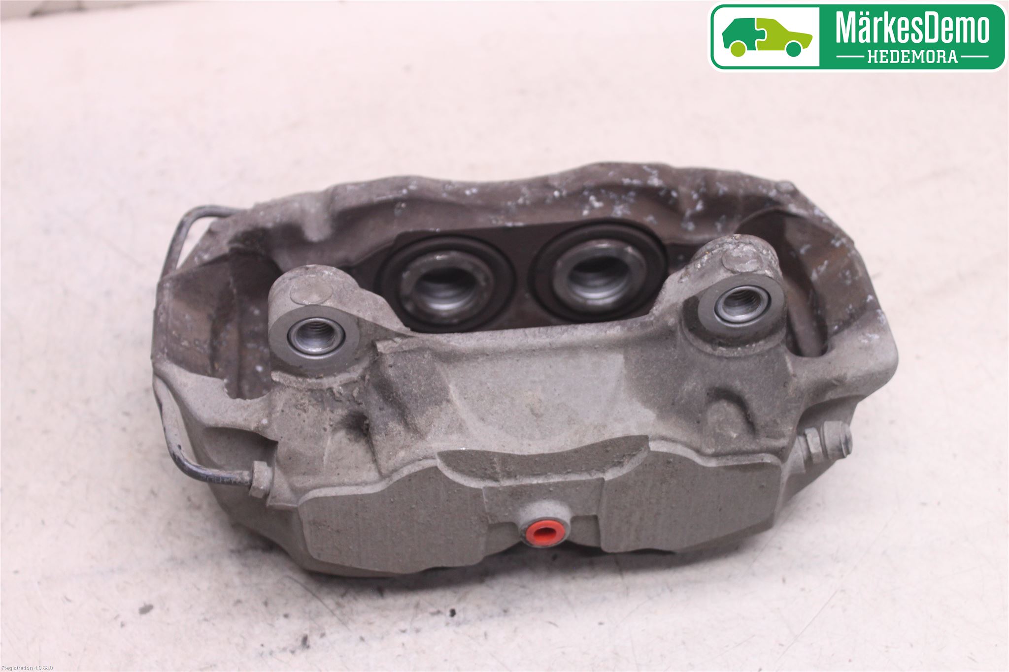 Audi A4/S4 B9 16-19 Bromsok Fram Höger