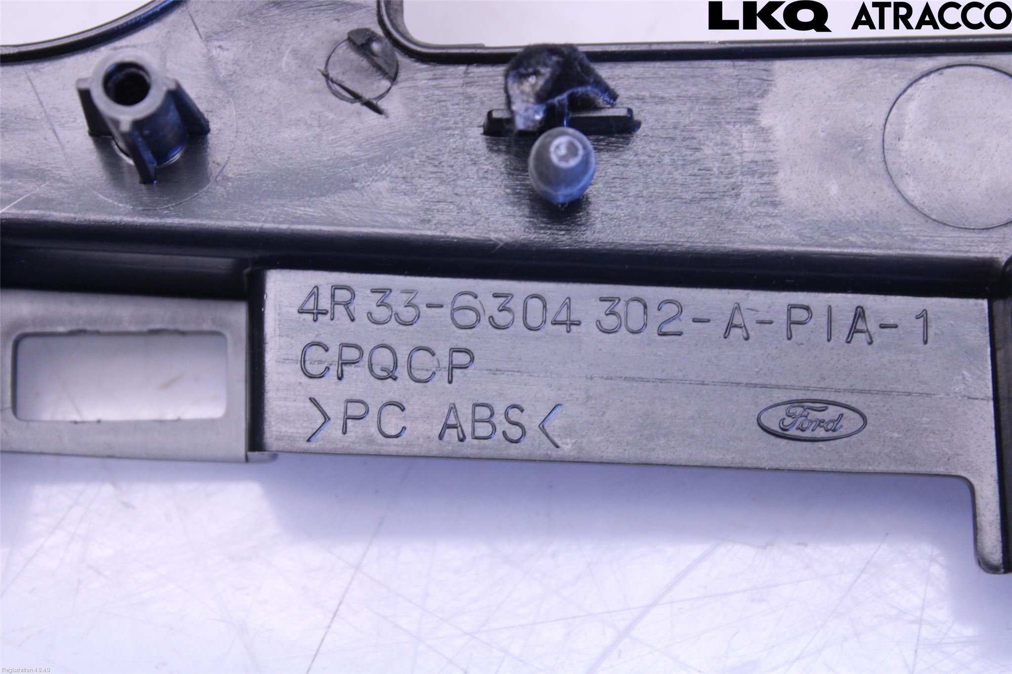 Ford MUSTANG V 05-14 Instrument-Radio Sarg