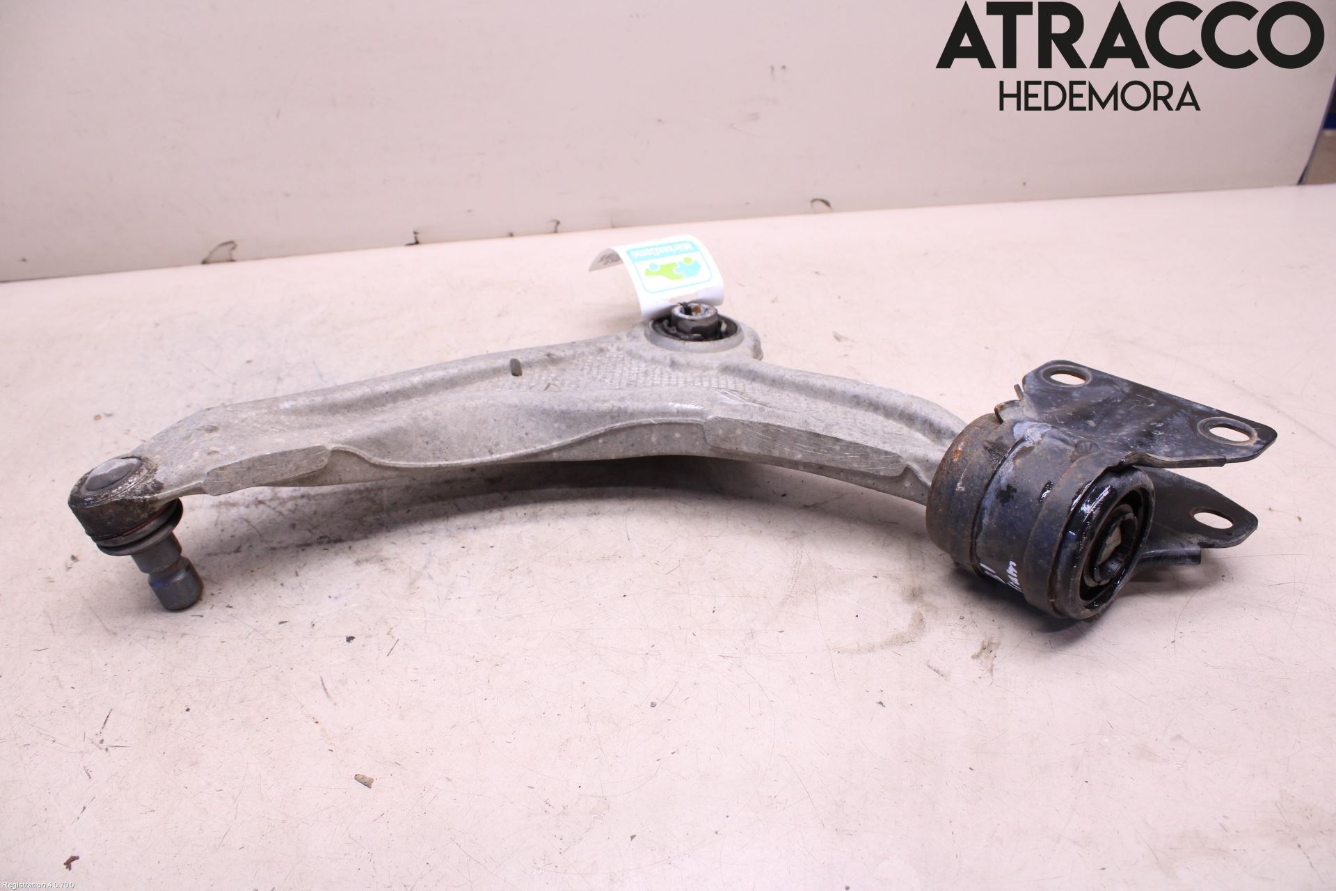 Ford MONDEO 15-22 Bärarm Fram Undre Hö