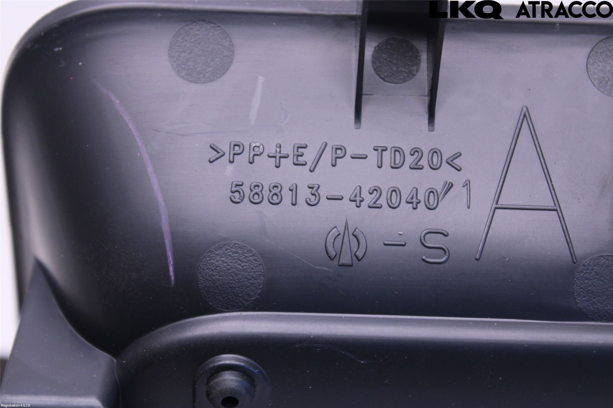 Toyota RAV4 19- Instrumentbräda Förvaringsfack