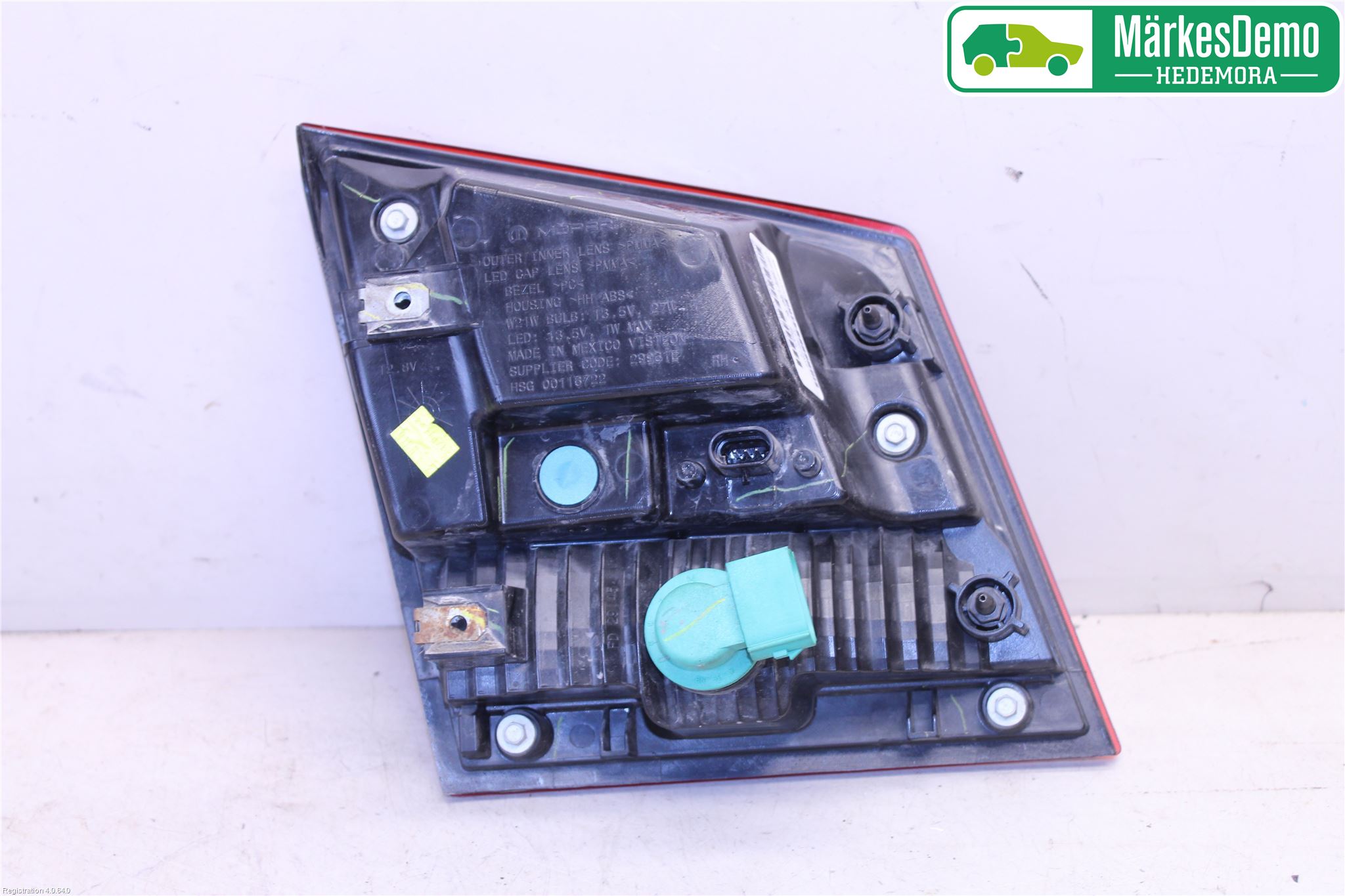 Fiat FREEMONT Bakljus Lucka Hö