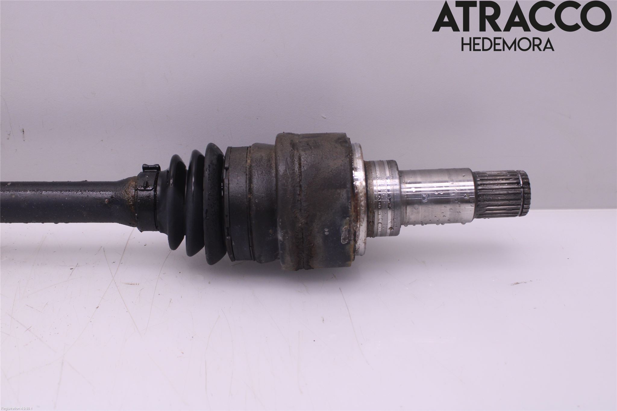 Mercedes-Benz MB C-KLASS (W205) 14-21 Drivaxel Bak Höger