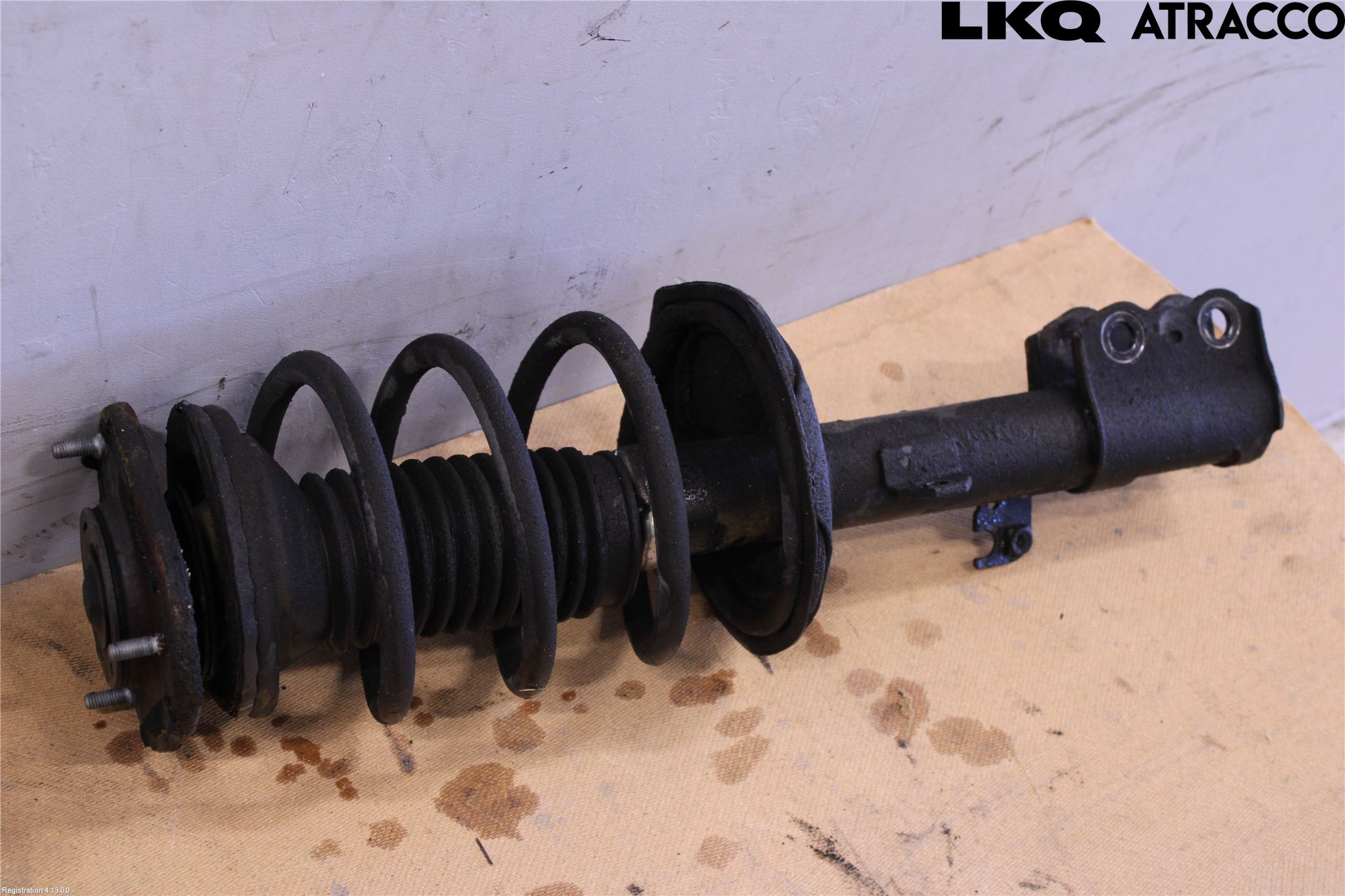 Toyota COROLLA 02-07 Fjäderben Fram Höger