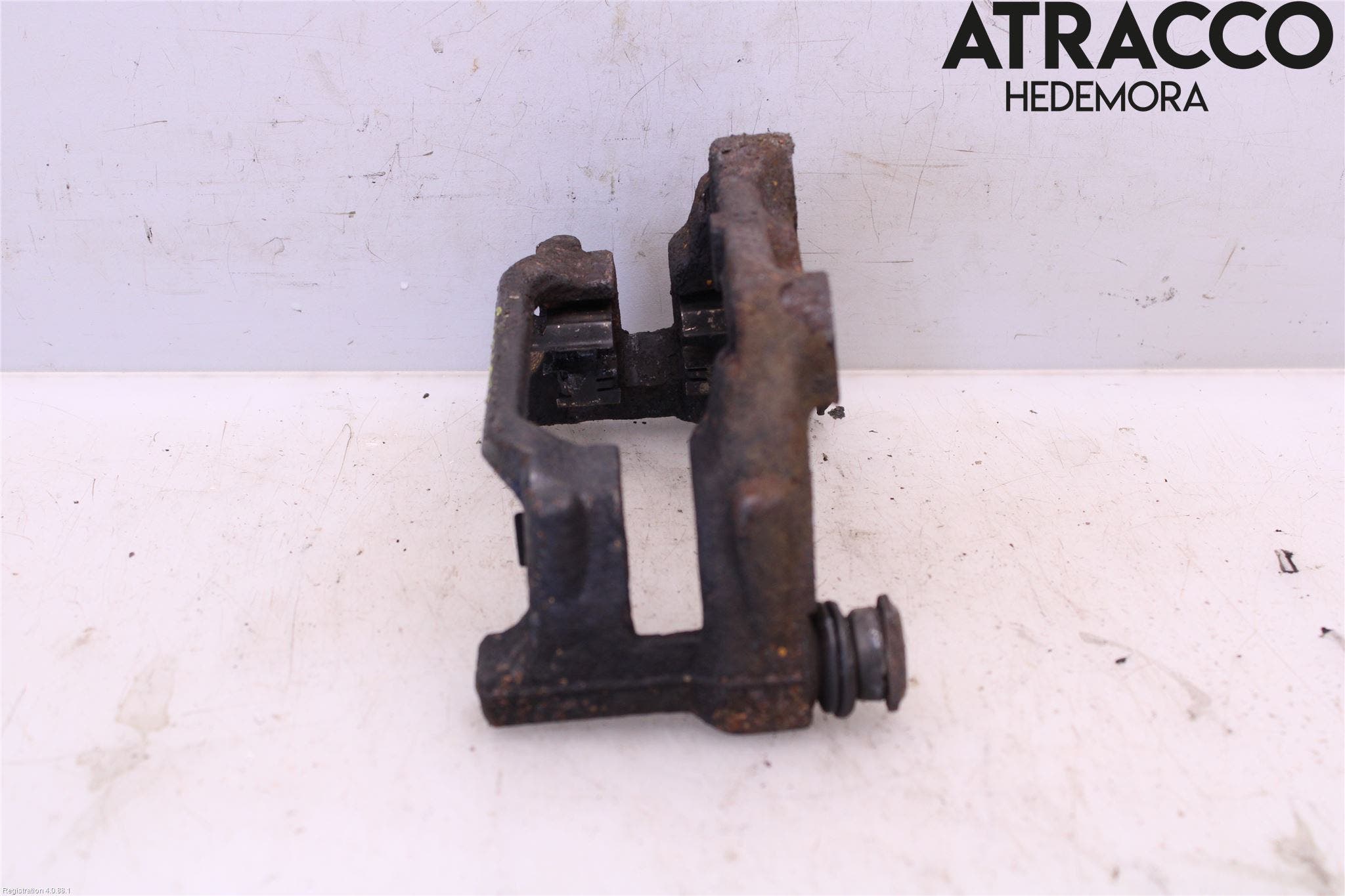 Toyota AVENSIS 16-18 Bromsokshållare