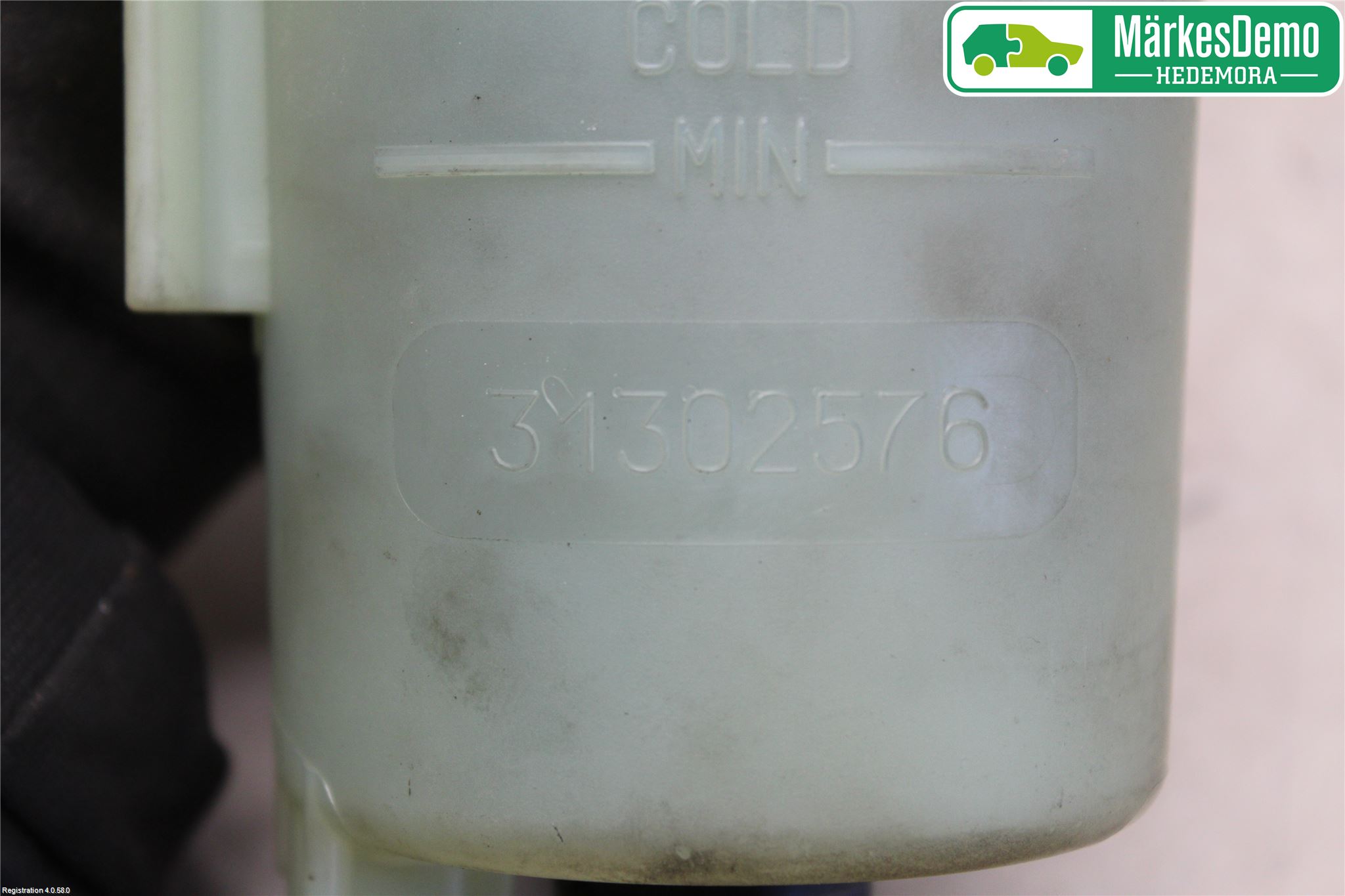 Volvo V60 14-18 Styrservooljebehållare