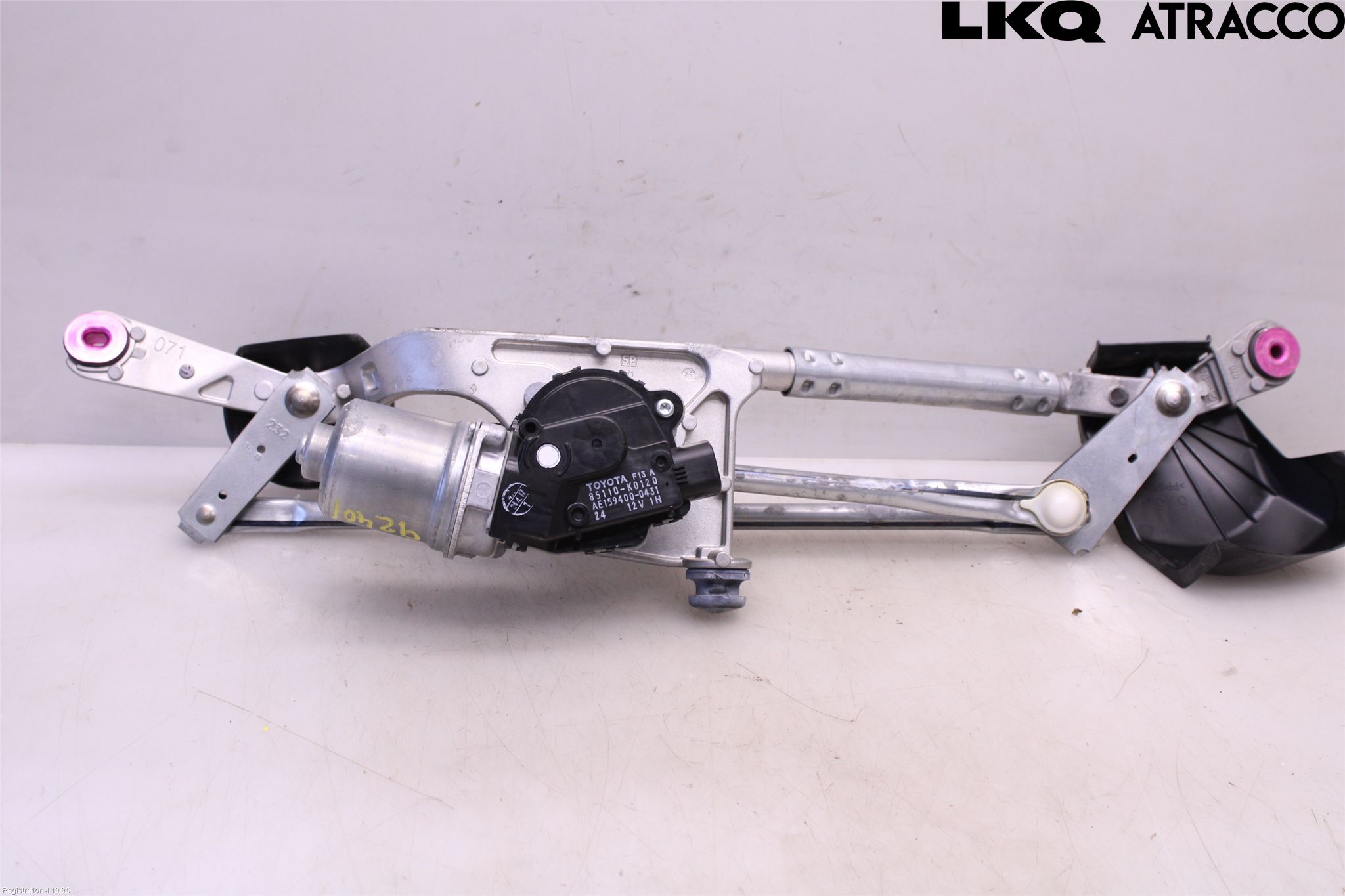 Toyota YARIS CROSS XP21 21- Torkarmotor Vindruta