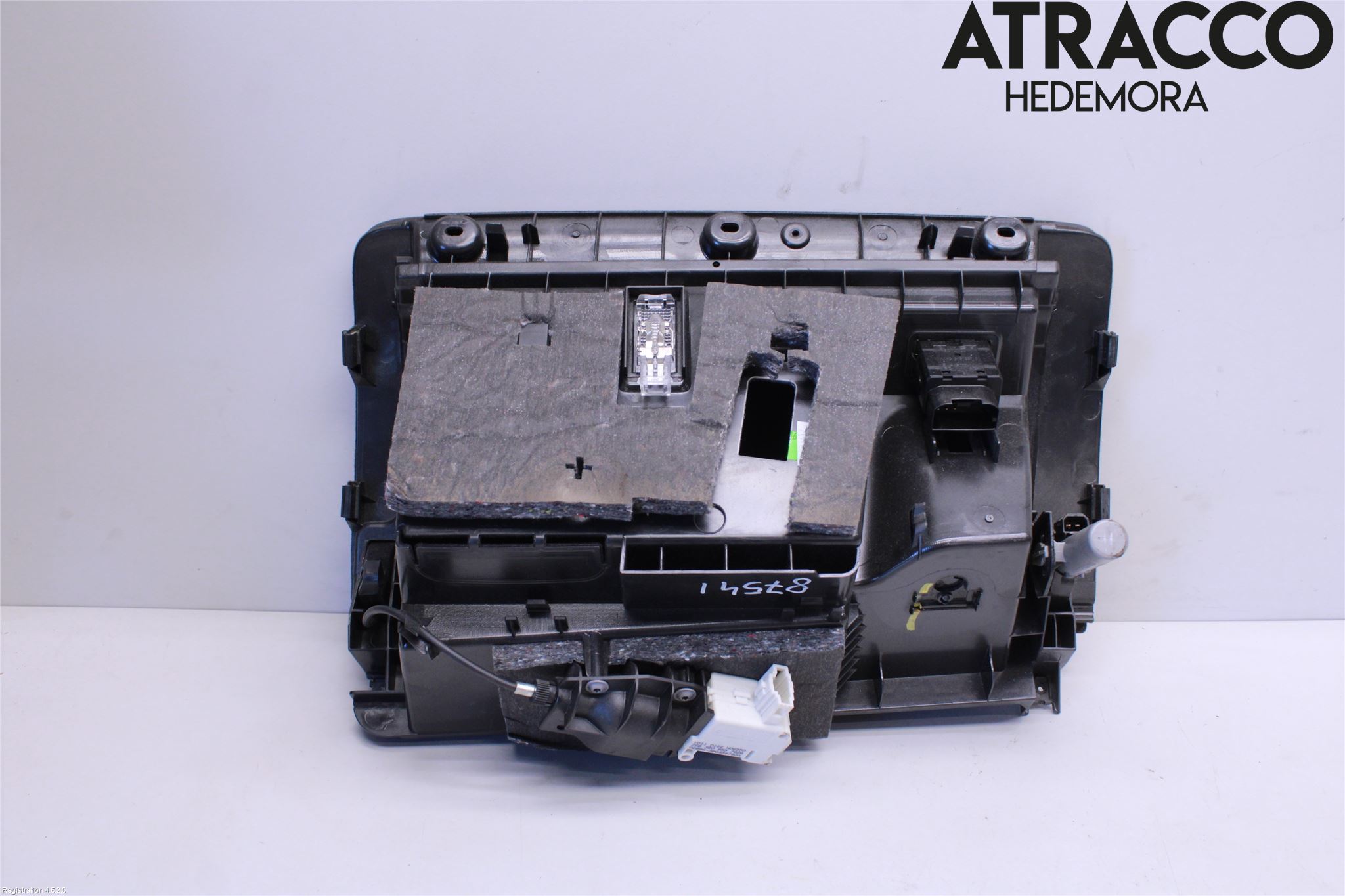 Audi Q7/SQ7 Handskfack