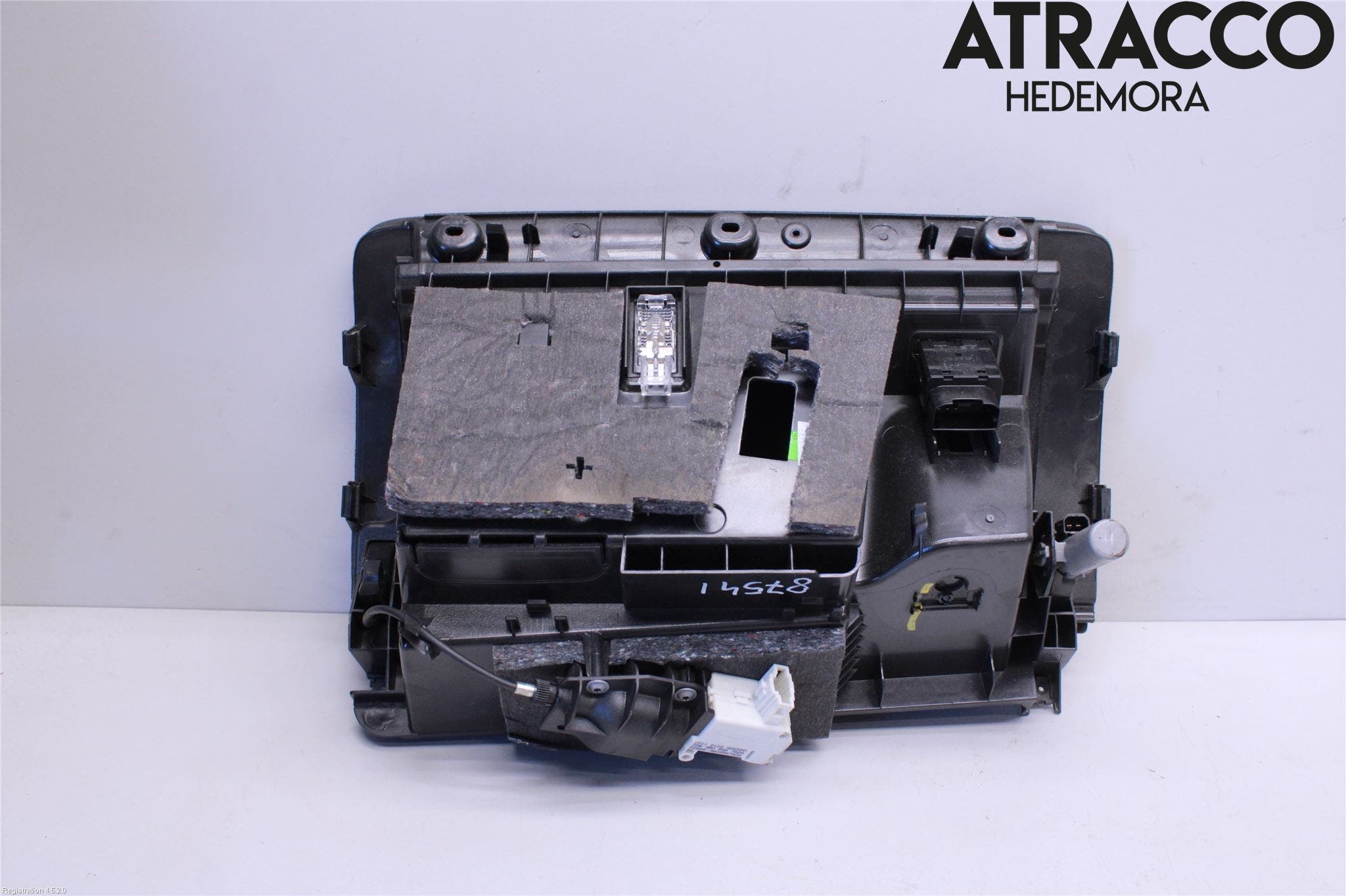 Audi Q7/SQ7 Handskfack