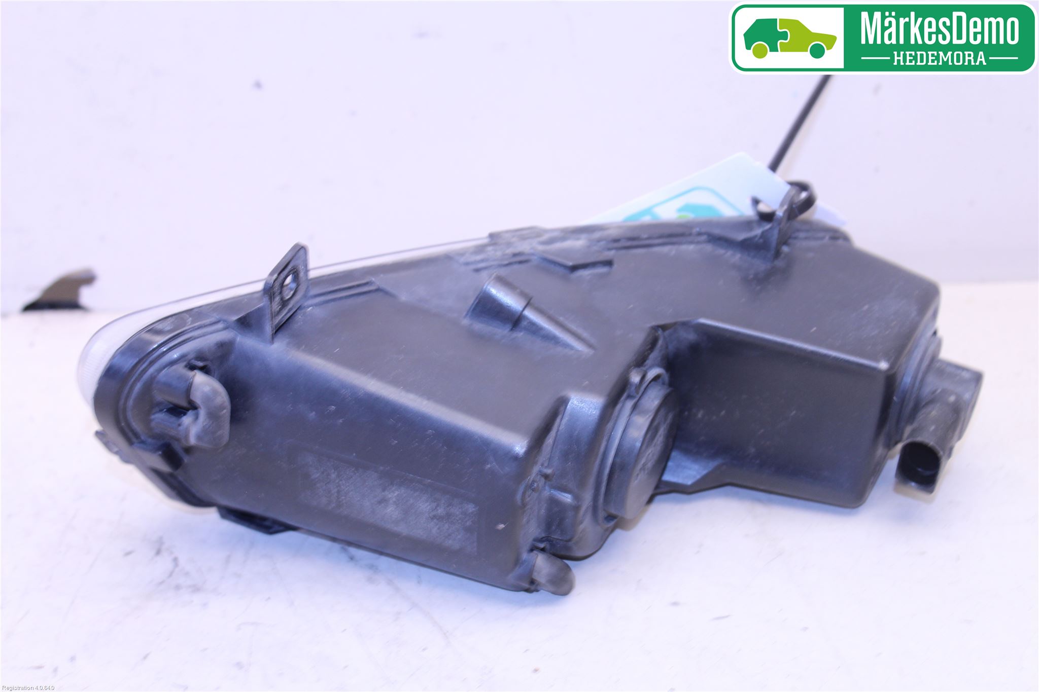 Volkswagen VW POLO 10-17 Dimljus-Varselljus Fram