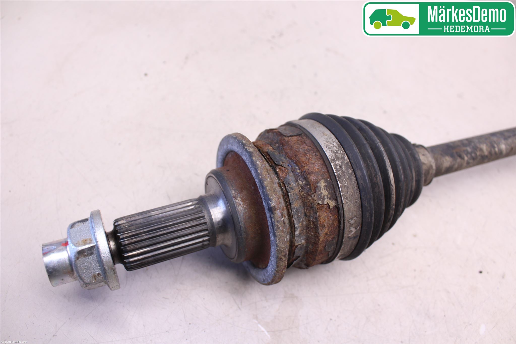 Suzuki SWIFT 11-16 Drivaxel Fram Vänster