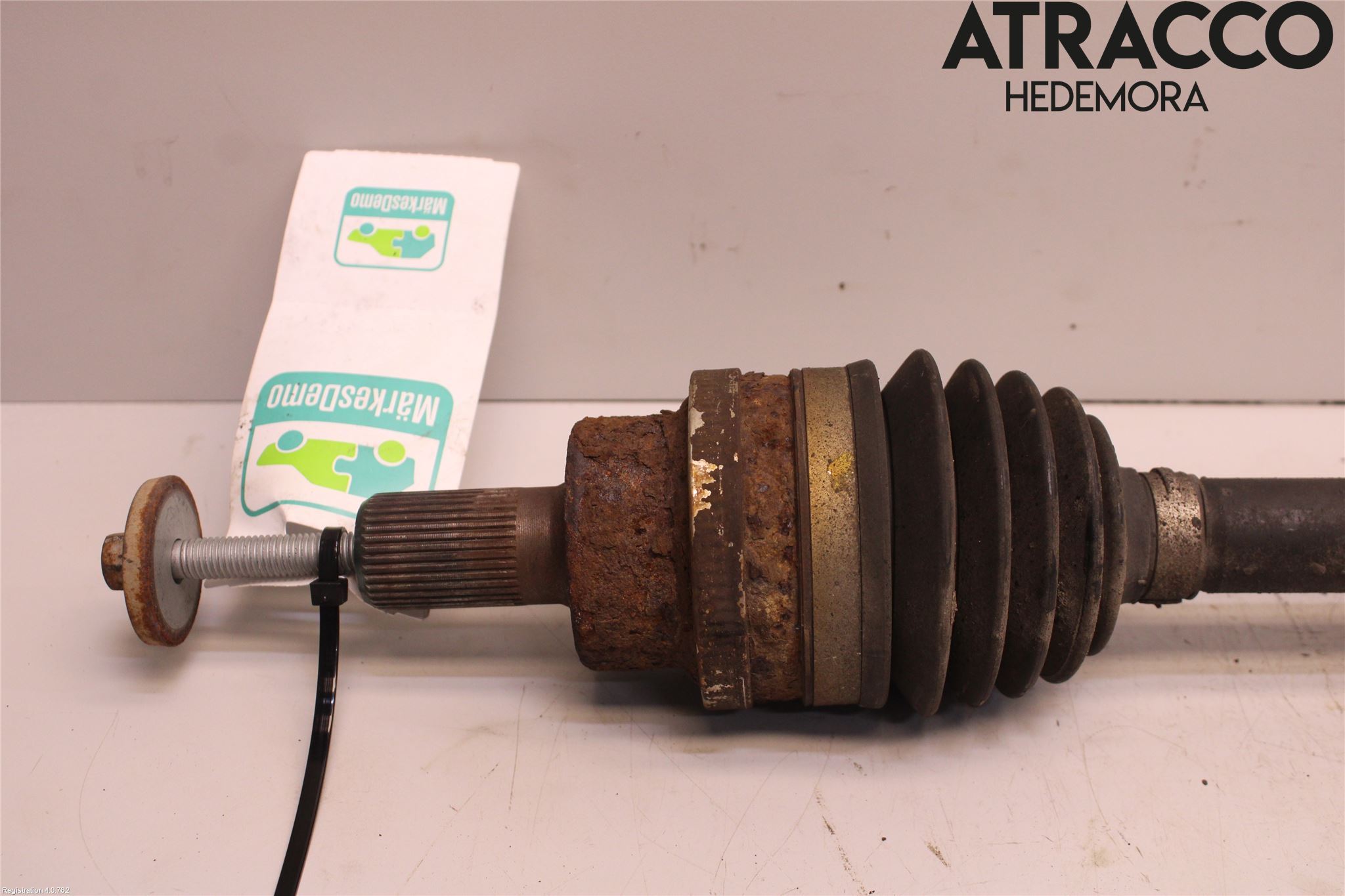 Volvo XC60 09-13 Drivaxel Bak Höger