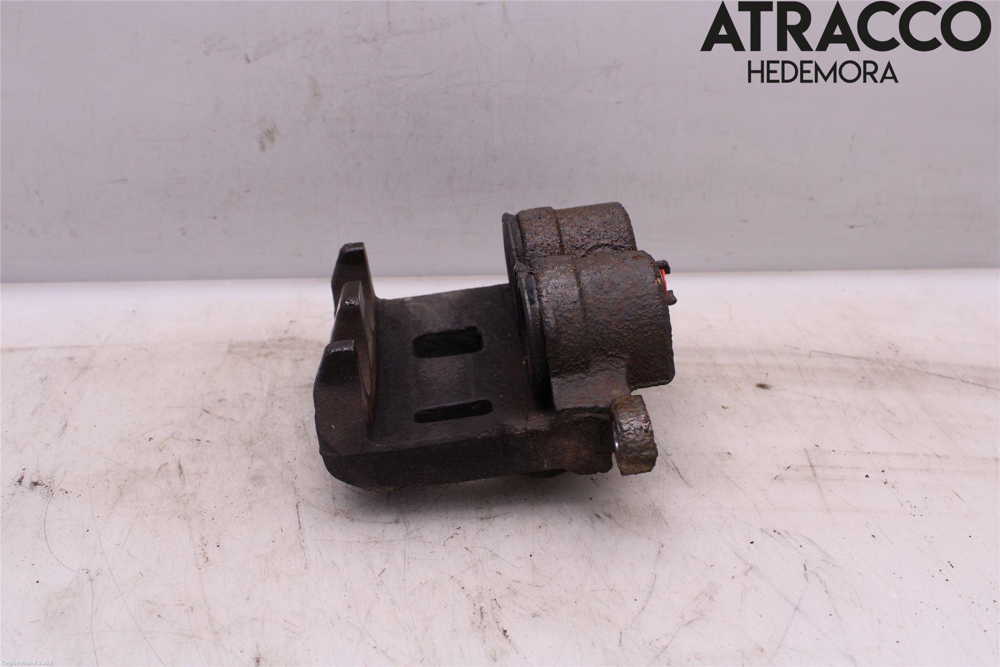 Subaru OUTBACK 15-20 Bromsok Fram Höger