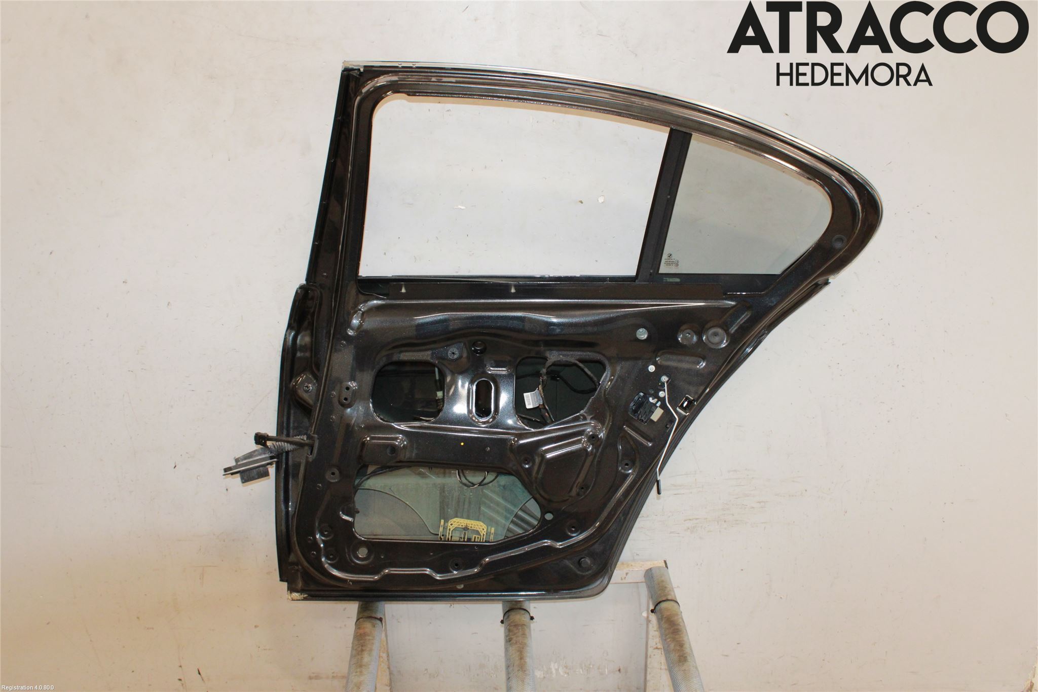 BMW 5 F10/F11/F18 09-17 Dörr Bak Höger