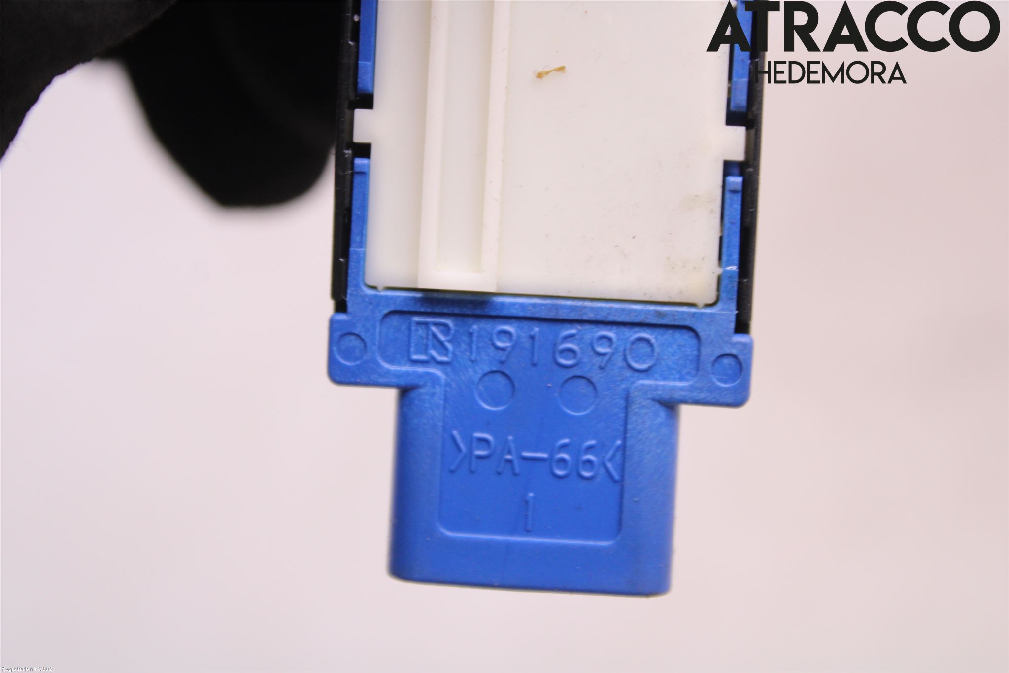 Toyota AURIS 13-19 Strömställare Stolvärme