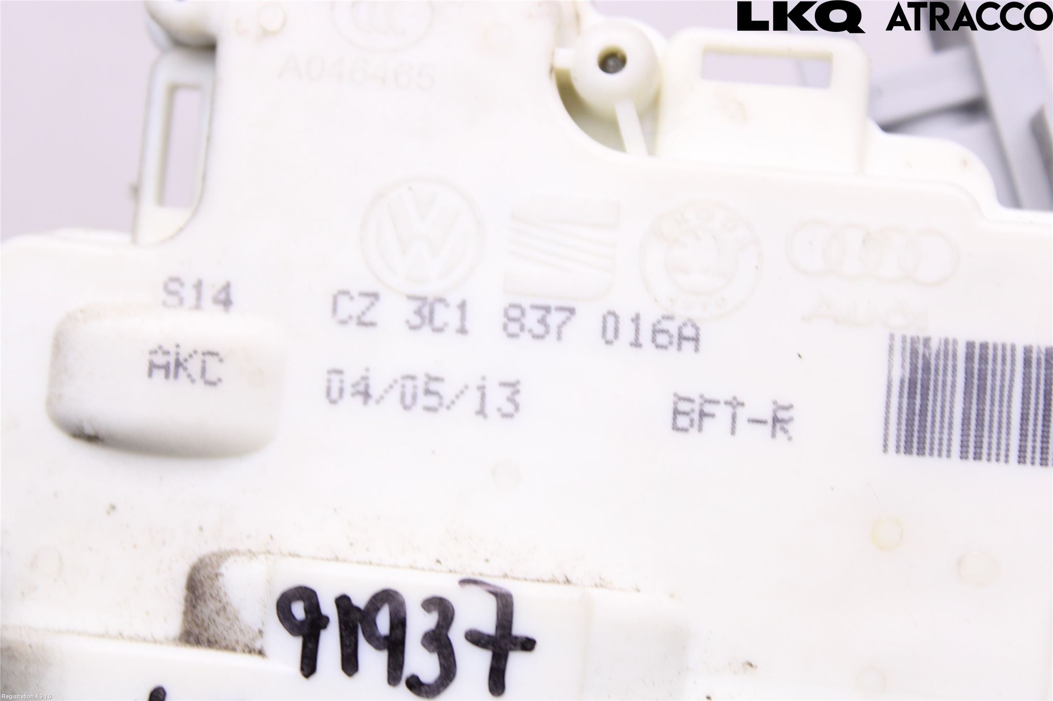 Volkswagen VW PASSAT 11-14 Låskista-Dörrlås