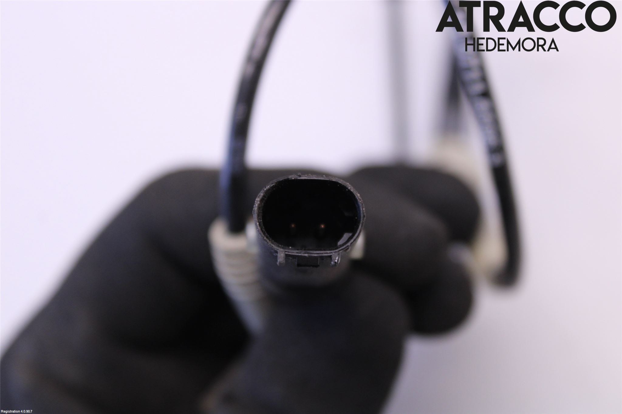 BMW 5 G30/G31/F90 17-23 Abs Sensor