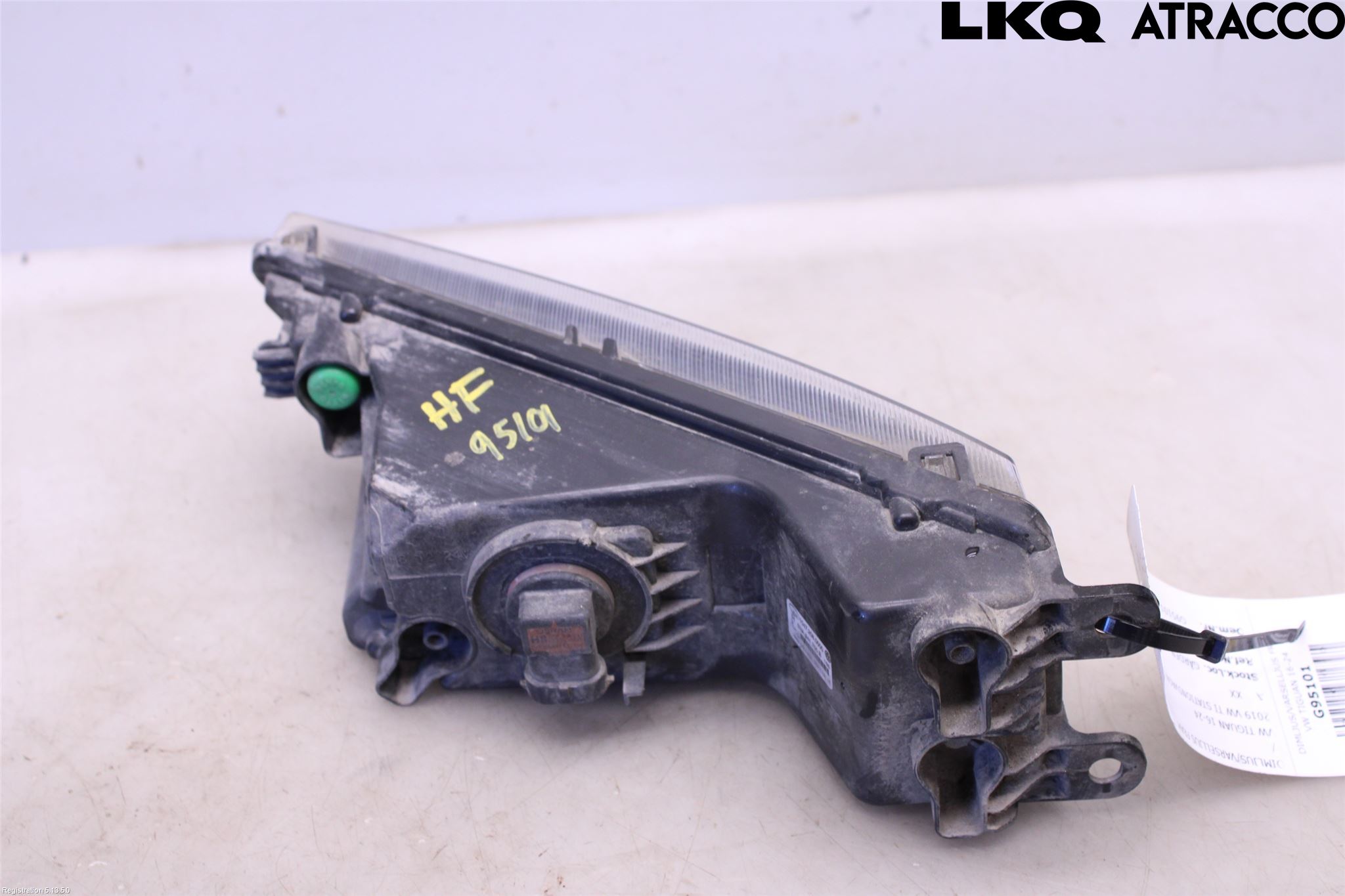 Volkswagen VW TIGUAN 16-24 Dimljus-Varselljus Fram