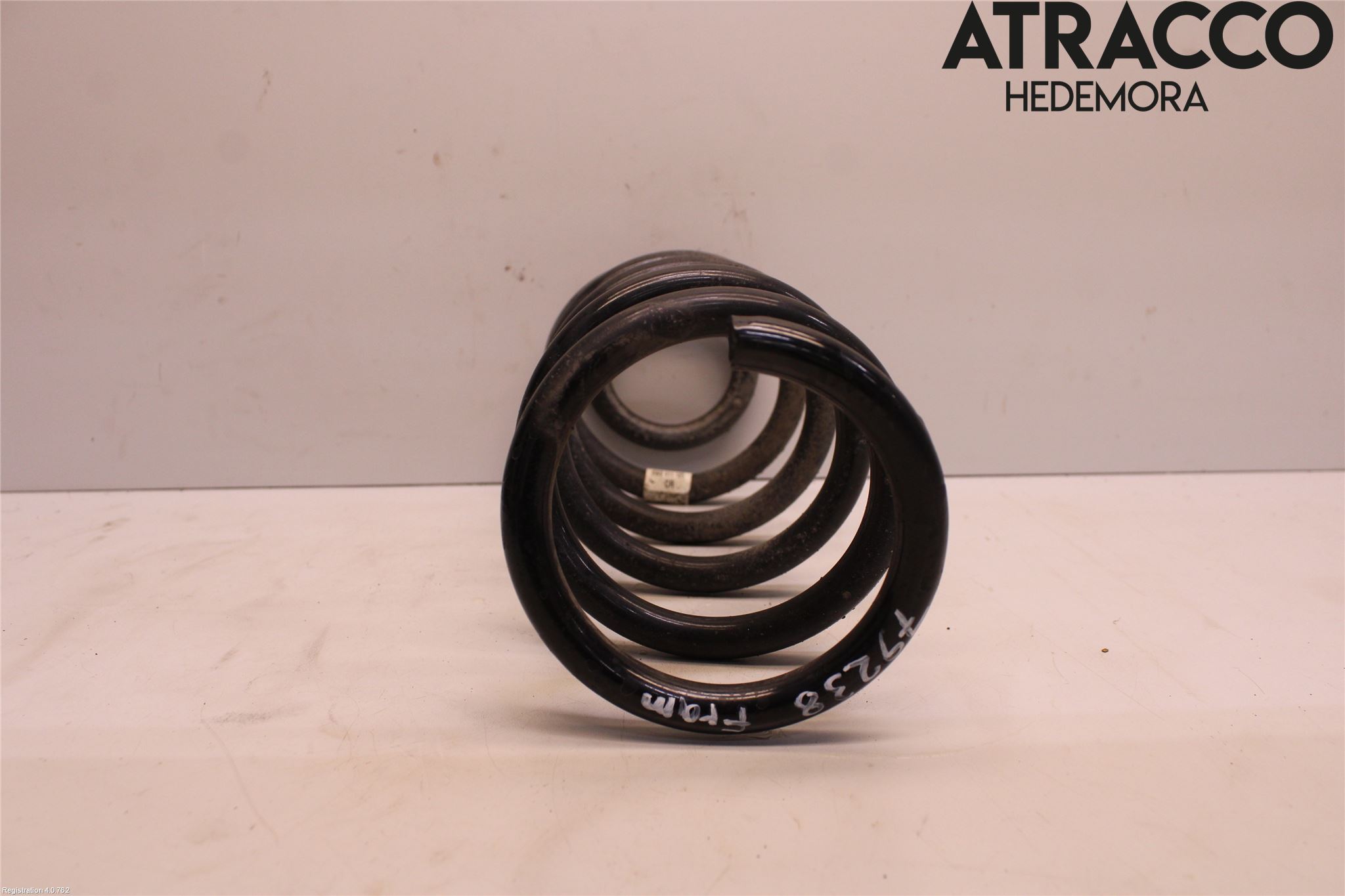 Audi A4/S4 B9 16-19 Fjäder Fram