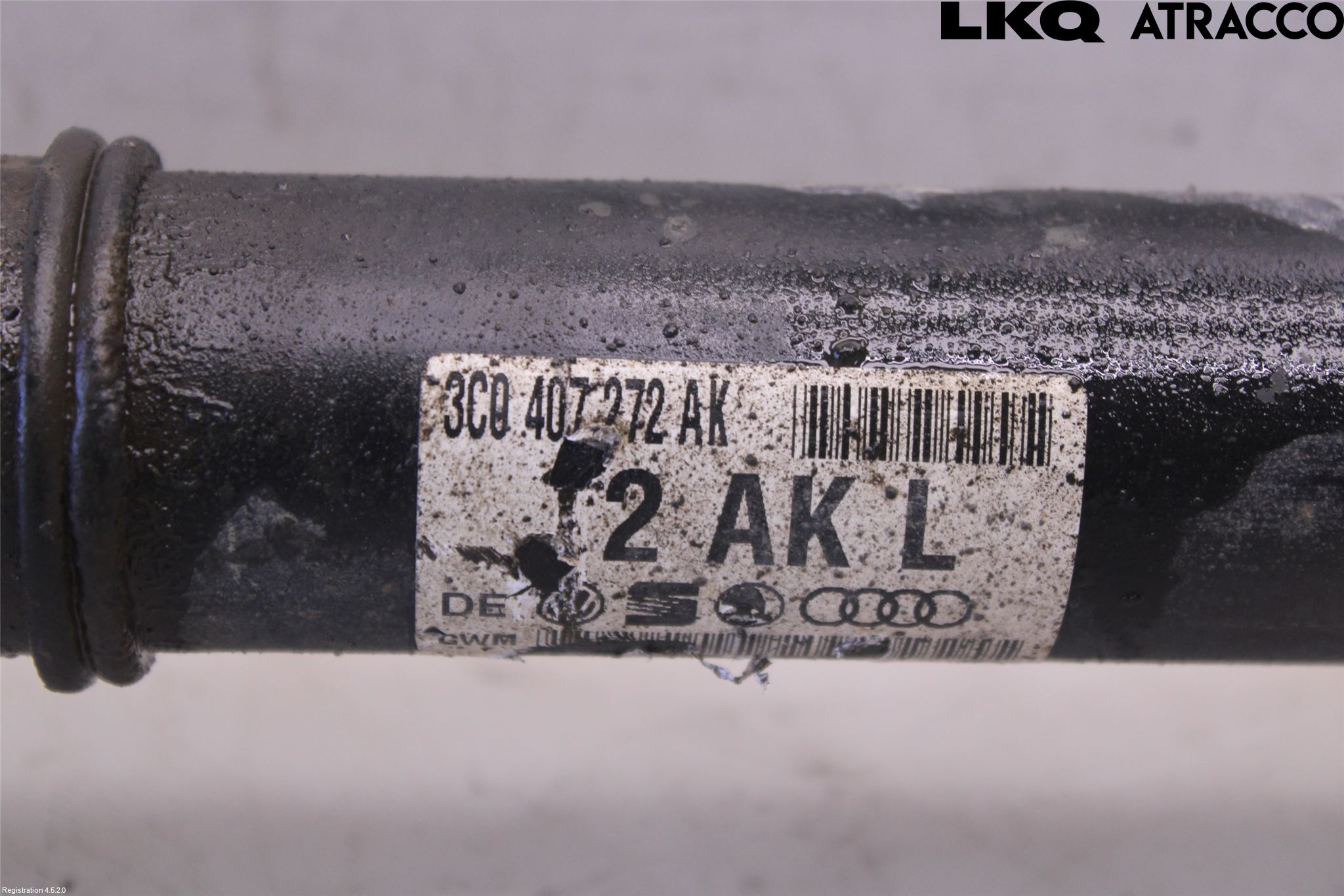 Volkswagen VW PASSAT 11-14 Drivaxel Fram Höger