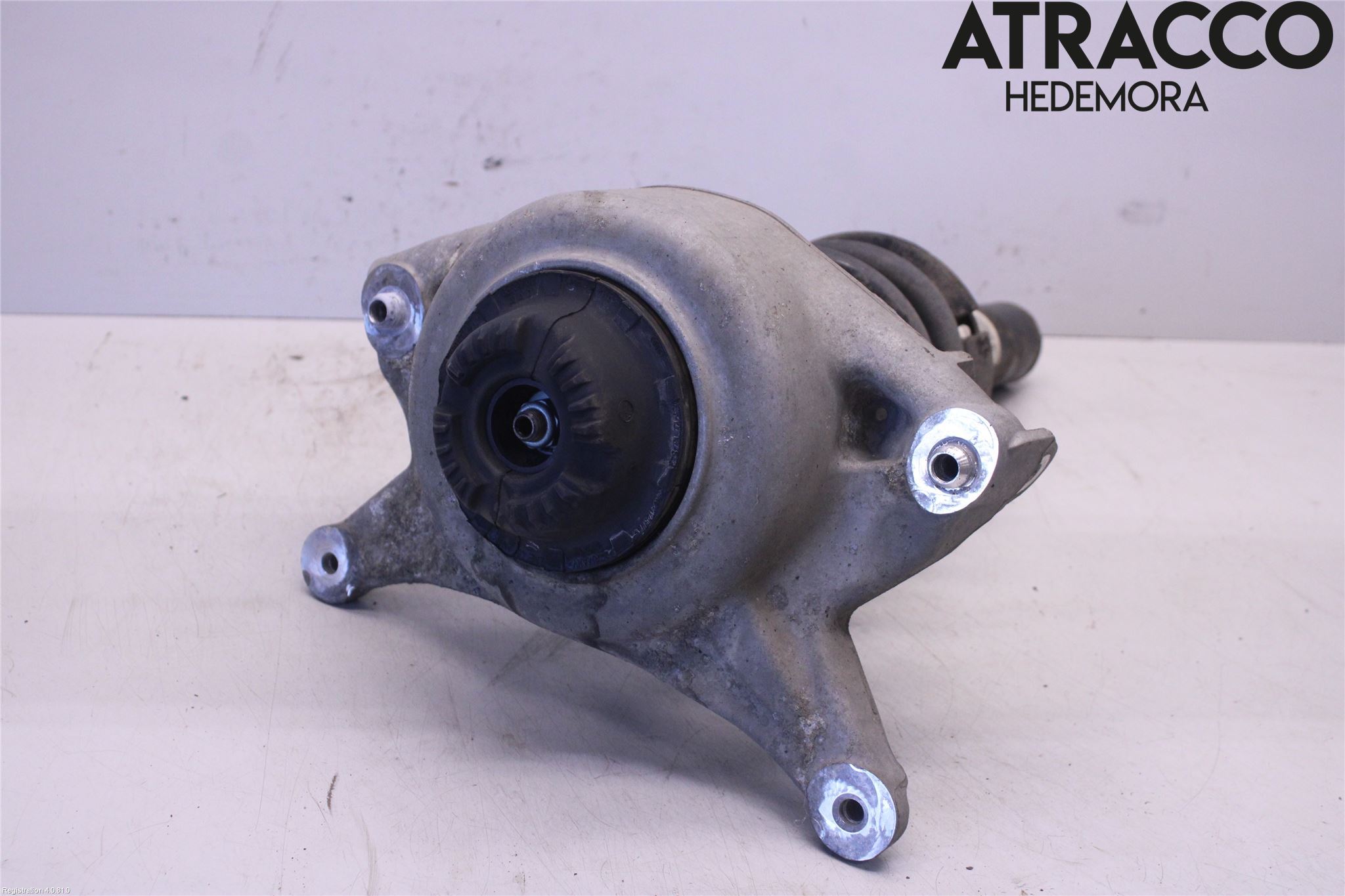 Audi Q5 09-16 Fjäderben Fram Vänster