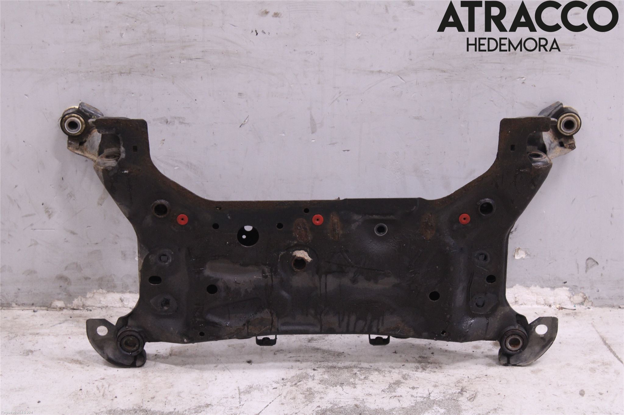 Ford FOCUS 11-14 Framvagnsbalk