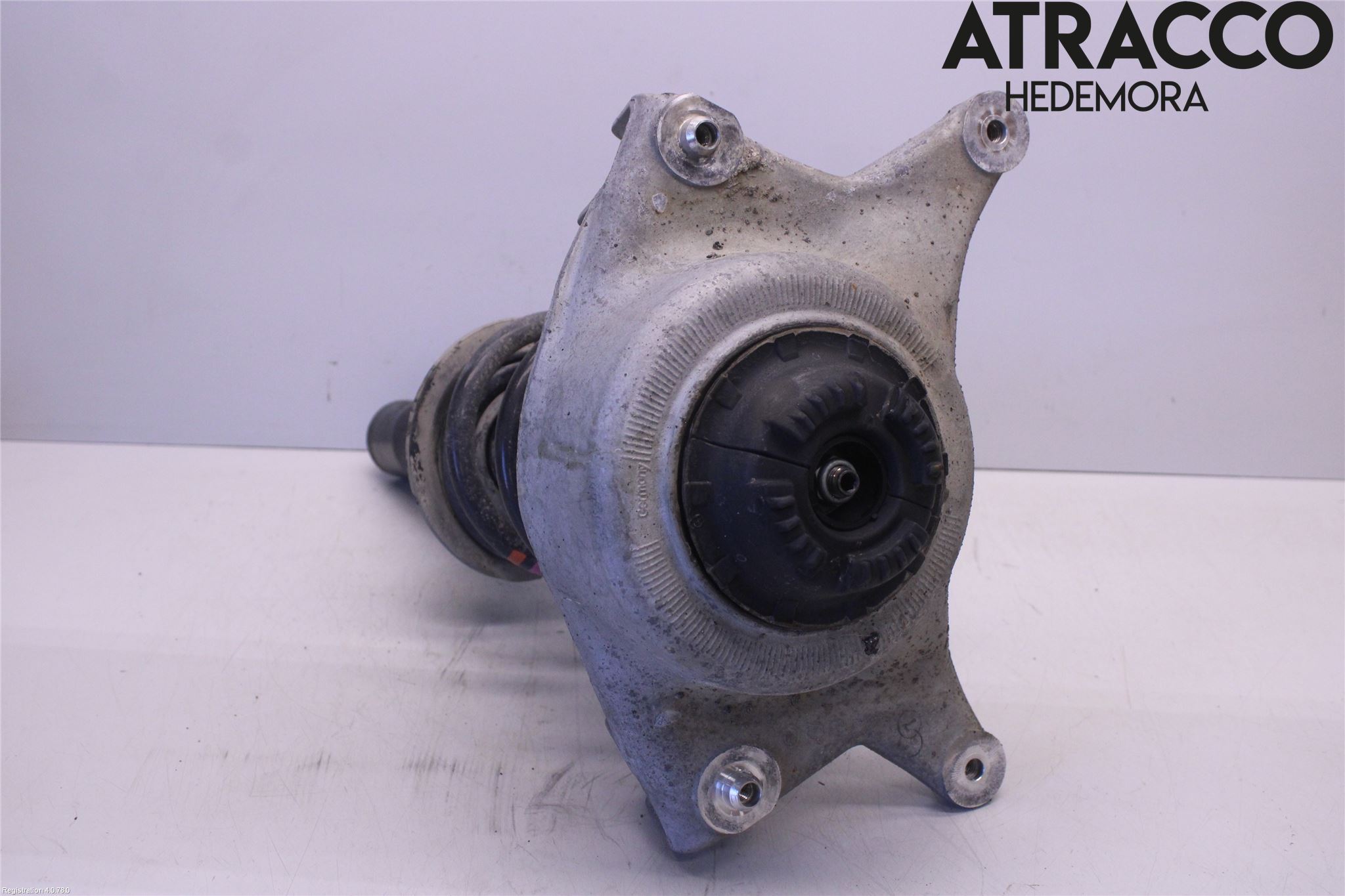 Audi A4 12-15 Fjäderben Fram Vänster