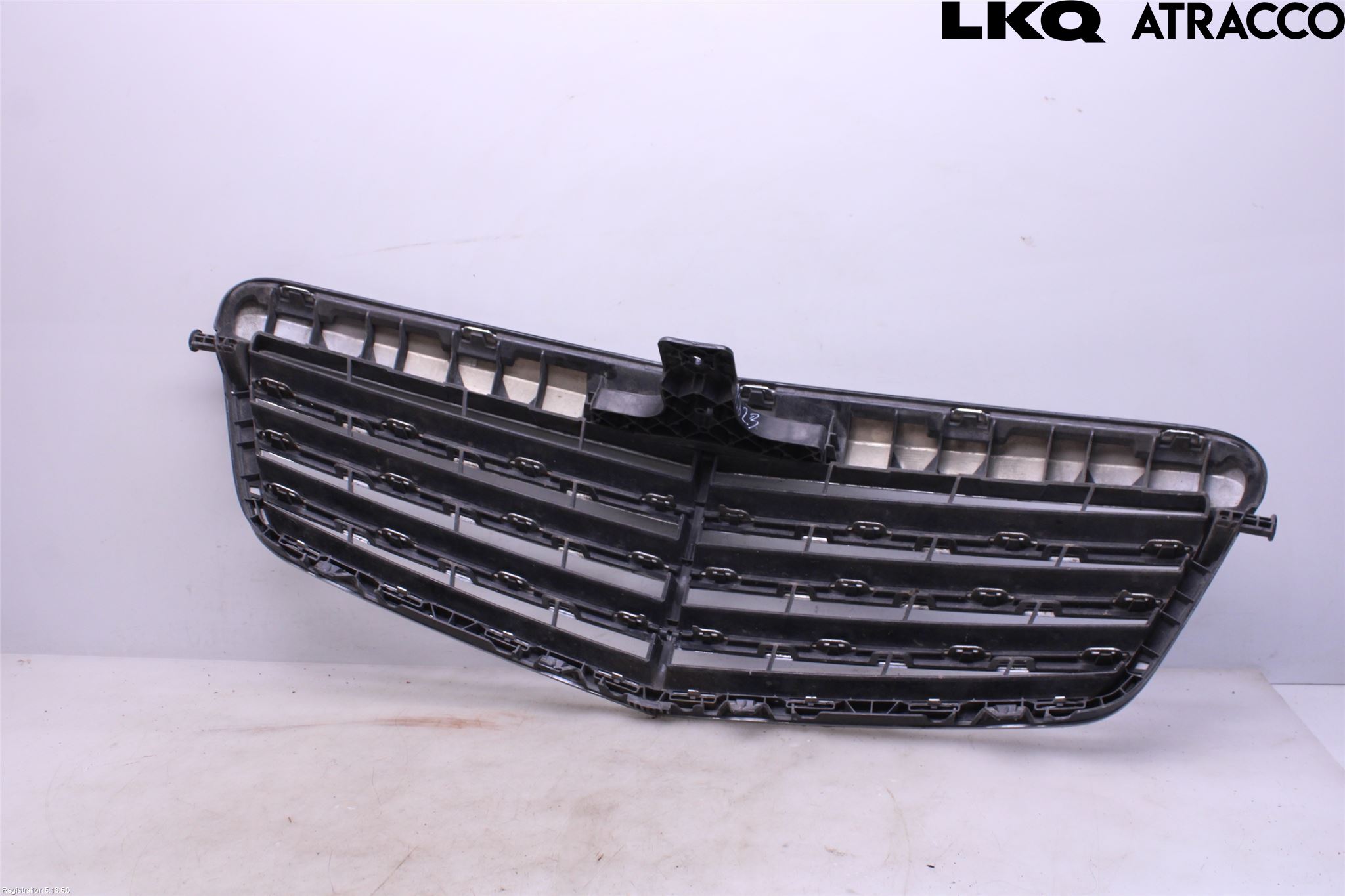 Mercedes-Benz MB E-KLASS (W212) 09-16 Grill Komp