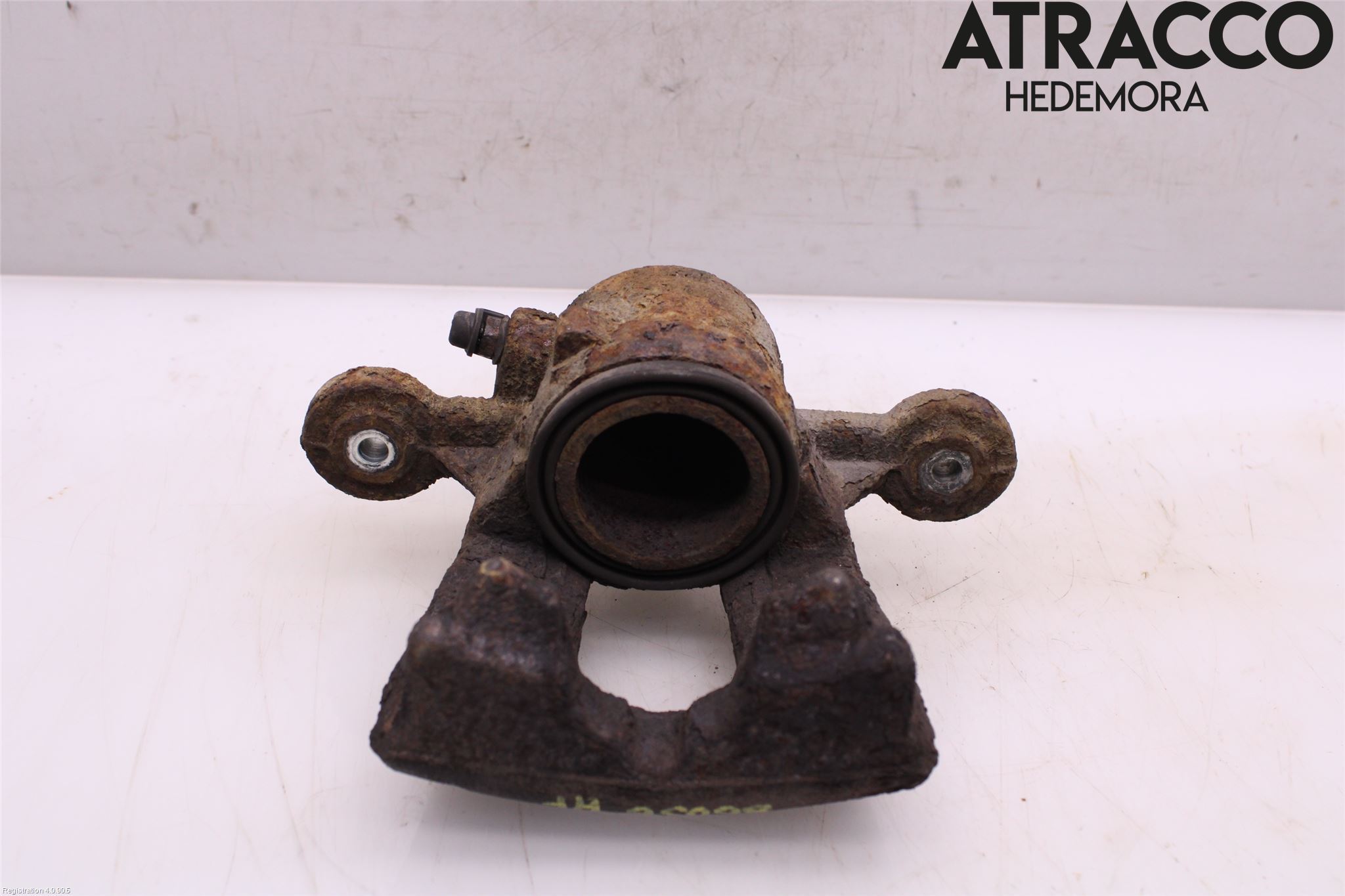 BMW 1 E87/81 5D/3D 03-11 Bromsok Fram Höger