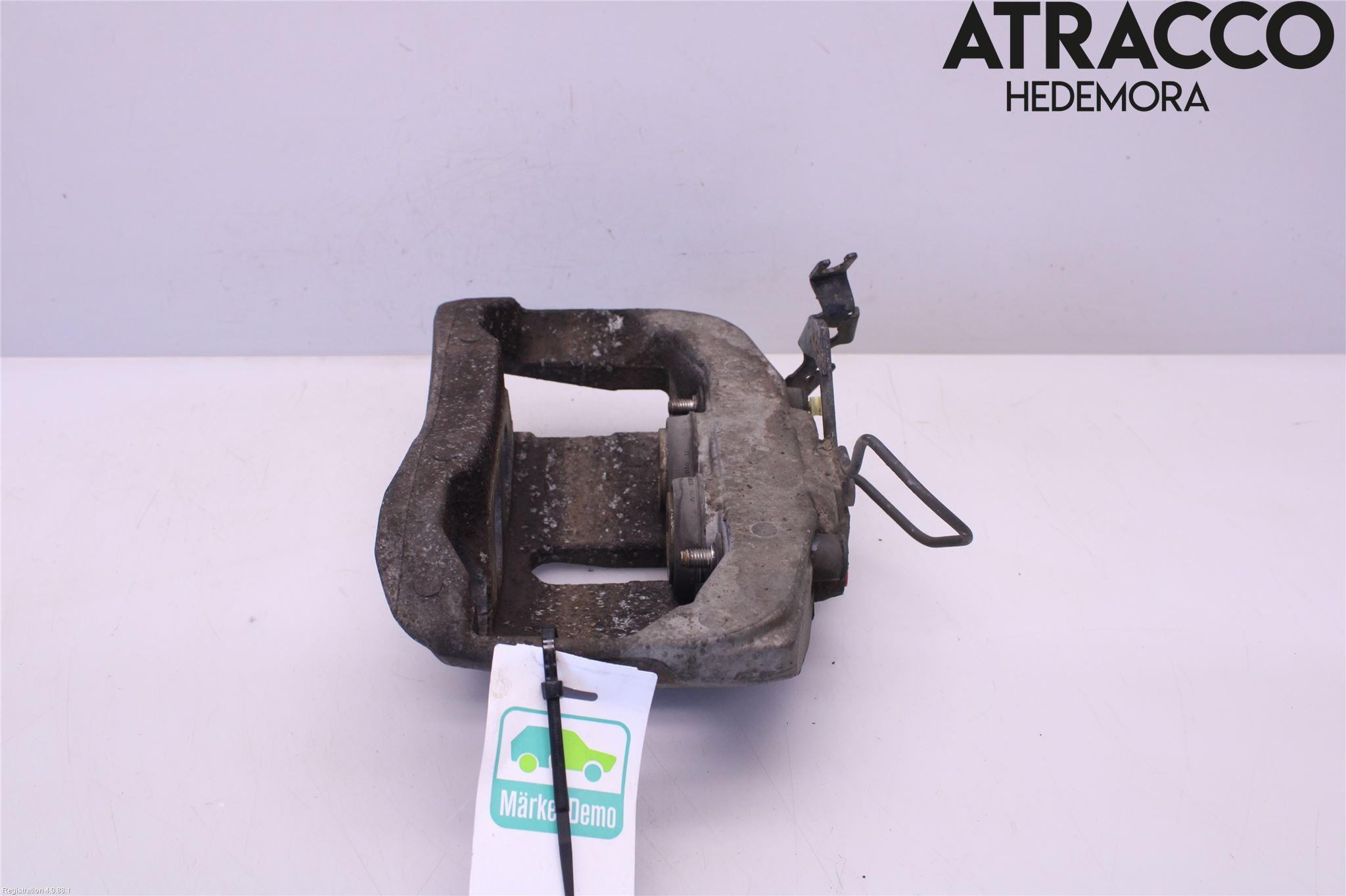 Volkswagen VW PHAETON Bromsok Fram Höger