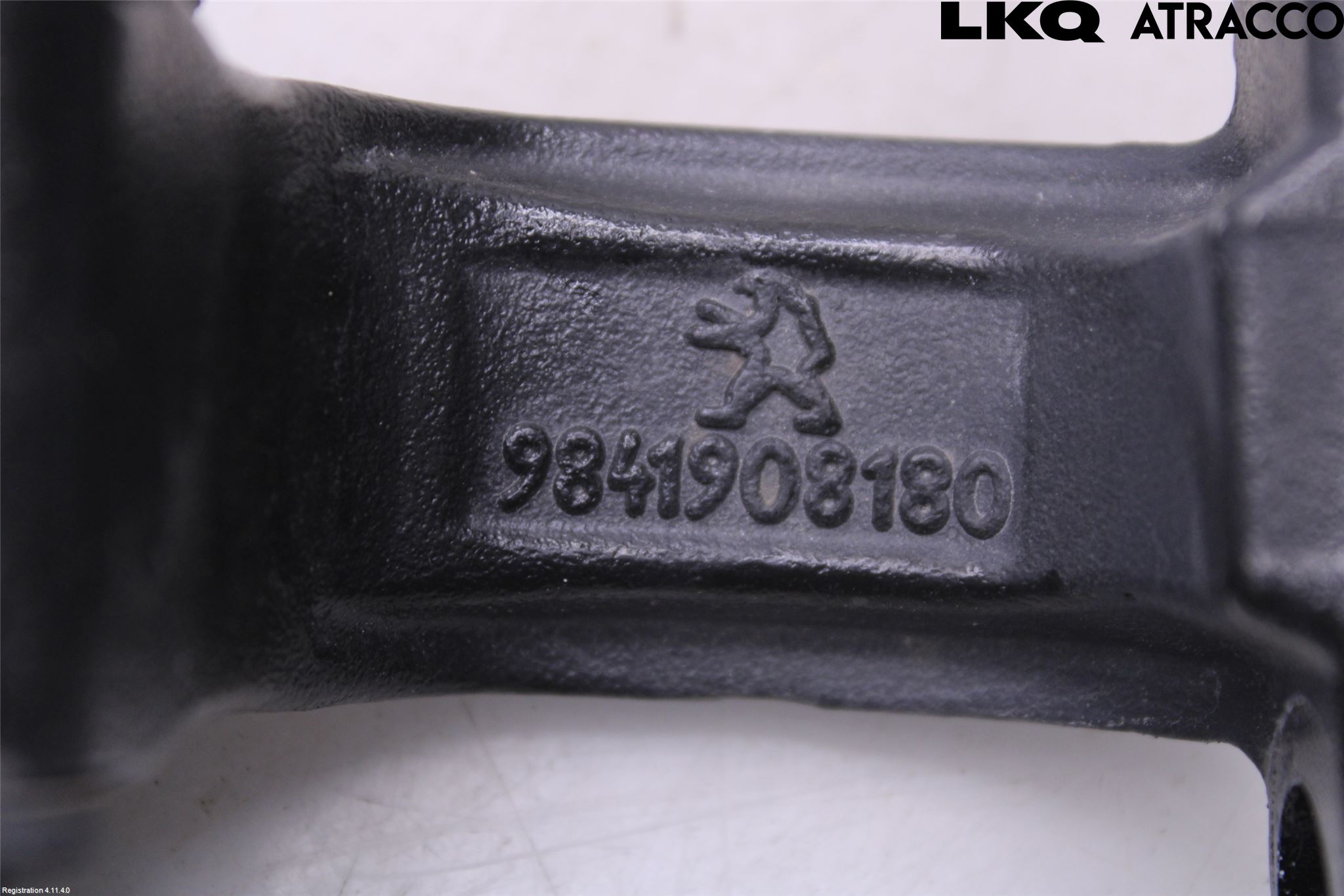 Peugeot 408 22- Bakluckegångjärn Hö