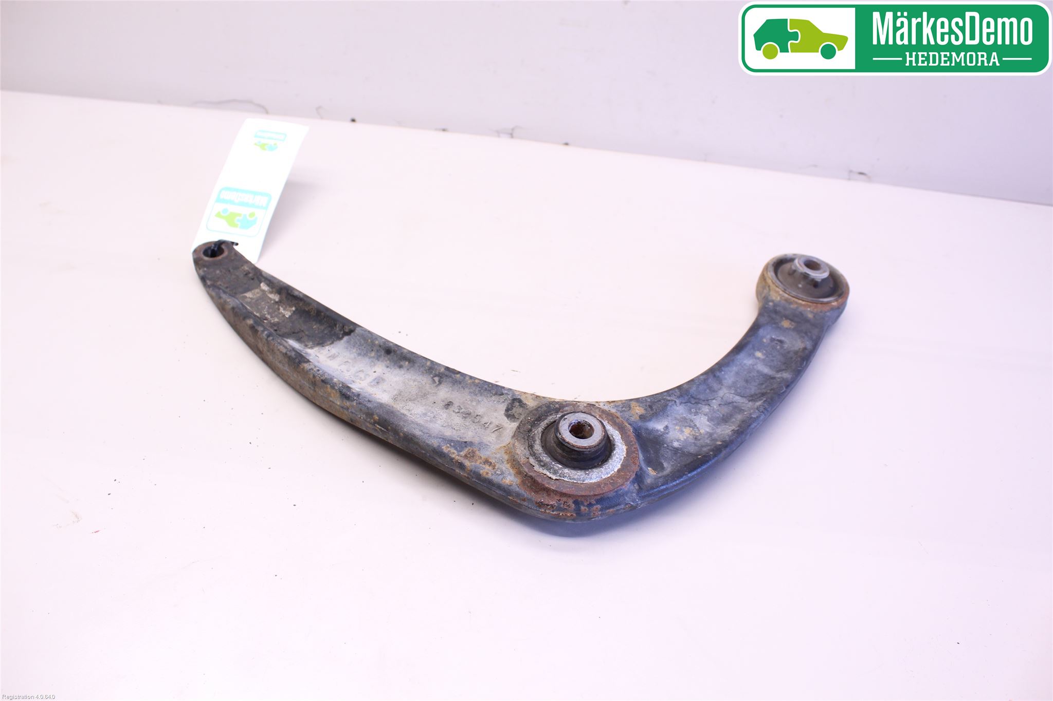 Peugeot 3008 09-16 Bärarm Fram Undre Hö